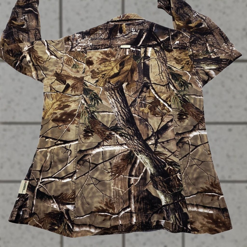 Realtree Gander Mountain Women’s Long Sleeve Shirt Realtree Camo Medium Chamois Size M / US 6-8 / IT 42-44 - 1 Thumbnail
