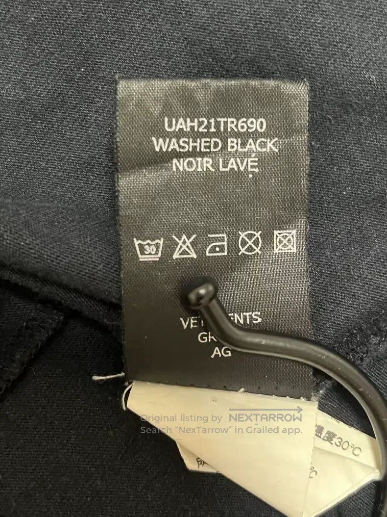 Vetements Vetements Letter Tour Landmark Shirt Size US M / EU 48-50 / 2 - 6 Thumbnail
