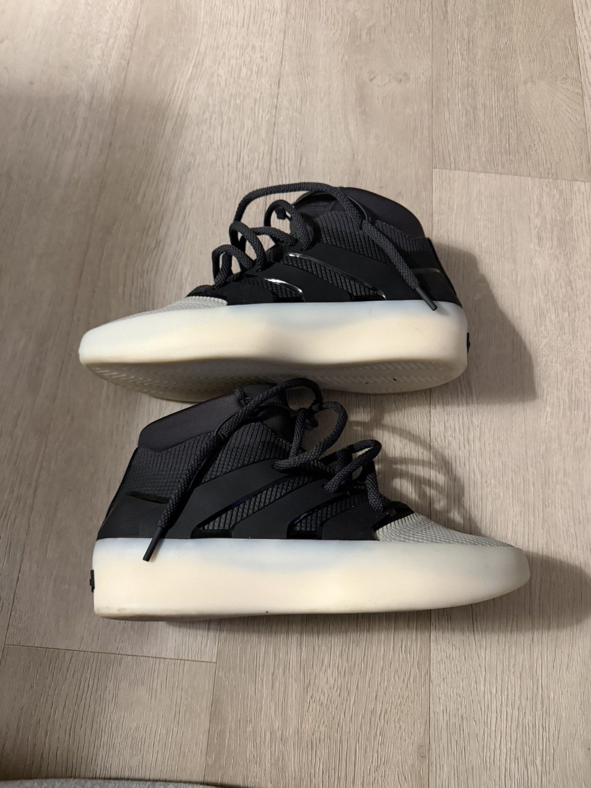 Adidas × Fear of God Adidas Fear of God x 1 Athletics Size US 7.5 / EU 40-41 - 1 Thumbnail