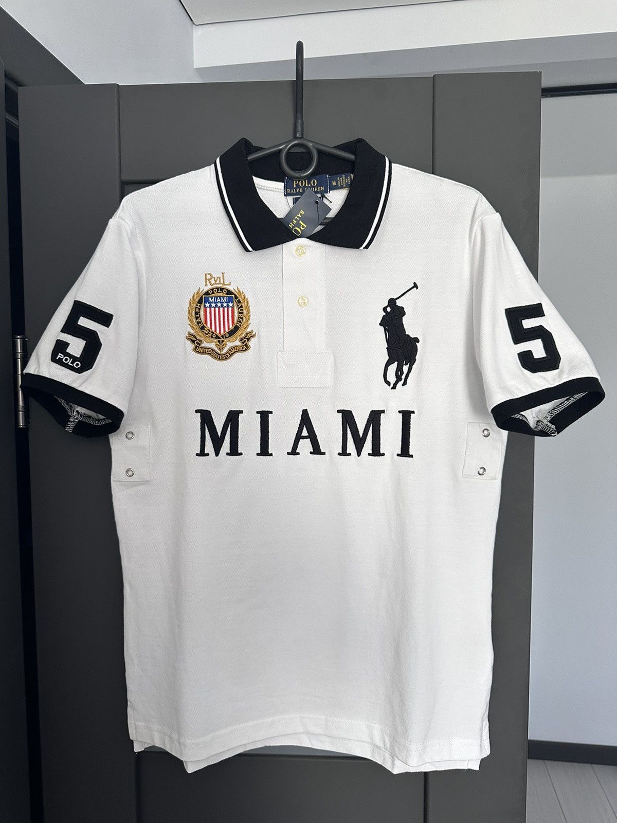 Polo Ralph Lauren × Streetwear × Vintage Vintage polo Ralph Lauren Miami  big logo white size M | Grailed