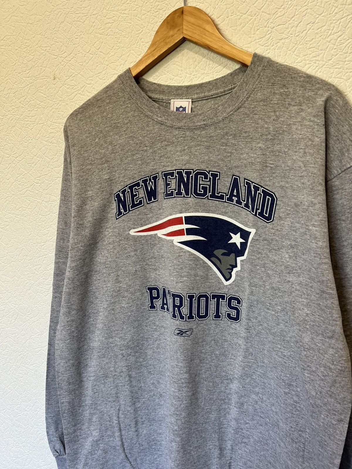 Reebok Vintage New England Patriot Grey Longsleeve Sweatshirt Size US L / EU 52-54 / 3 - 2 Thumbnail