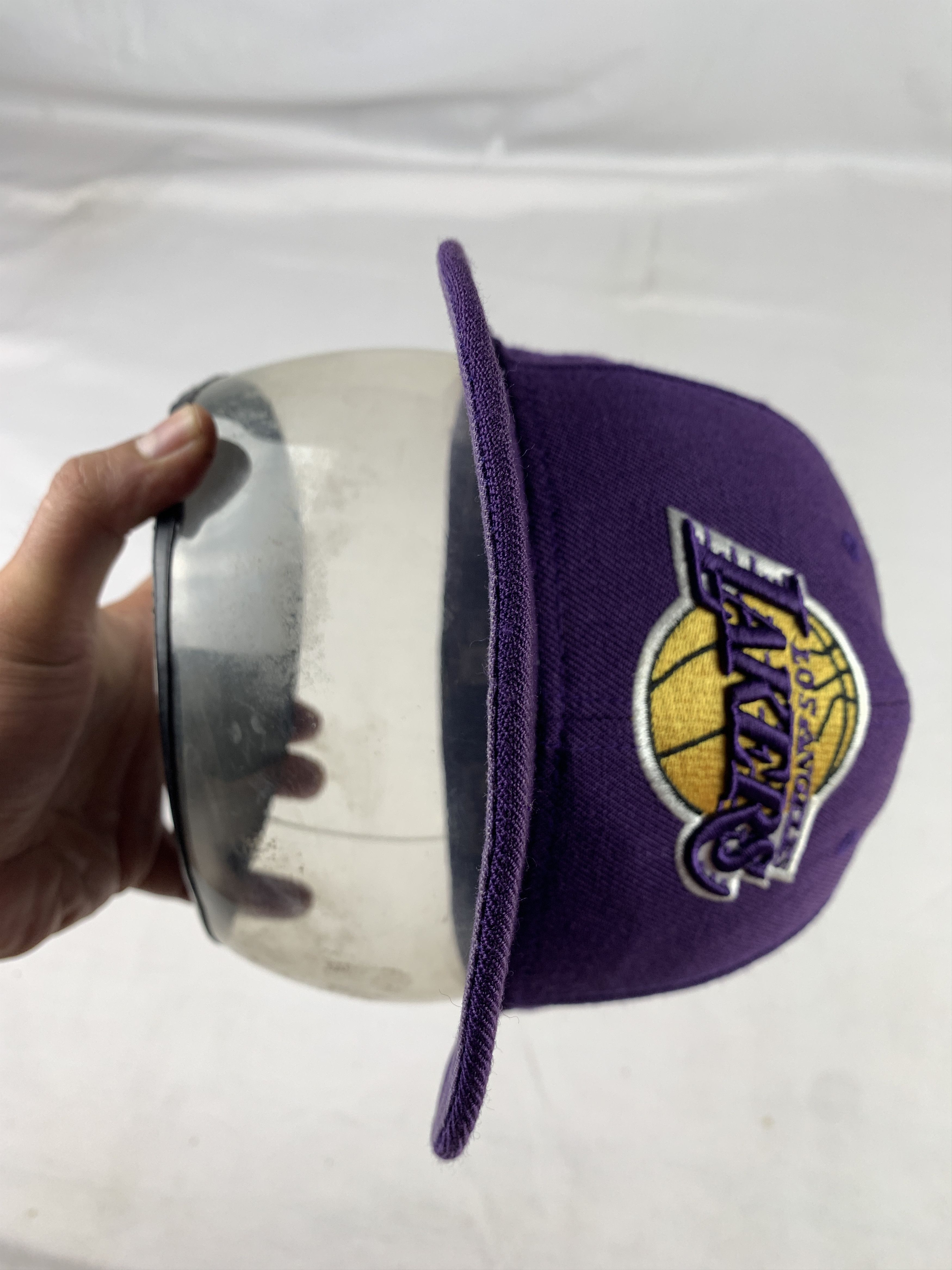 NBA Los Angeles Lakers by New Era Purple Fitted NBA Cap (56,8) Size ONE SIZE - 7 Thumbnail