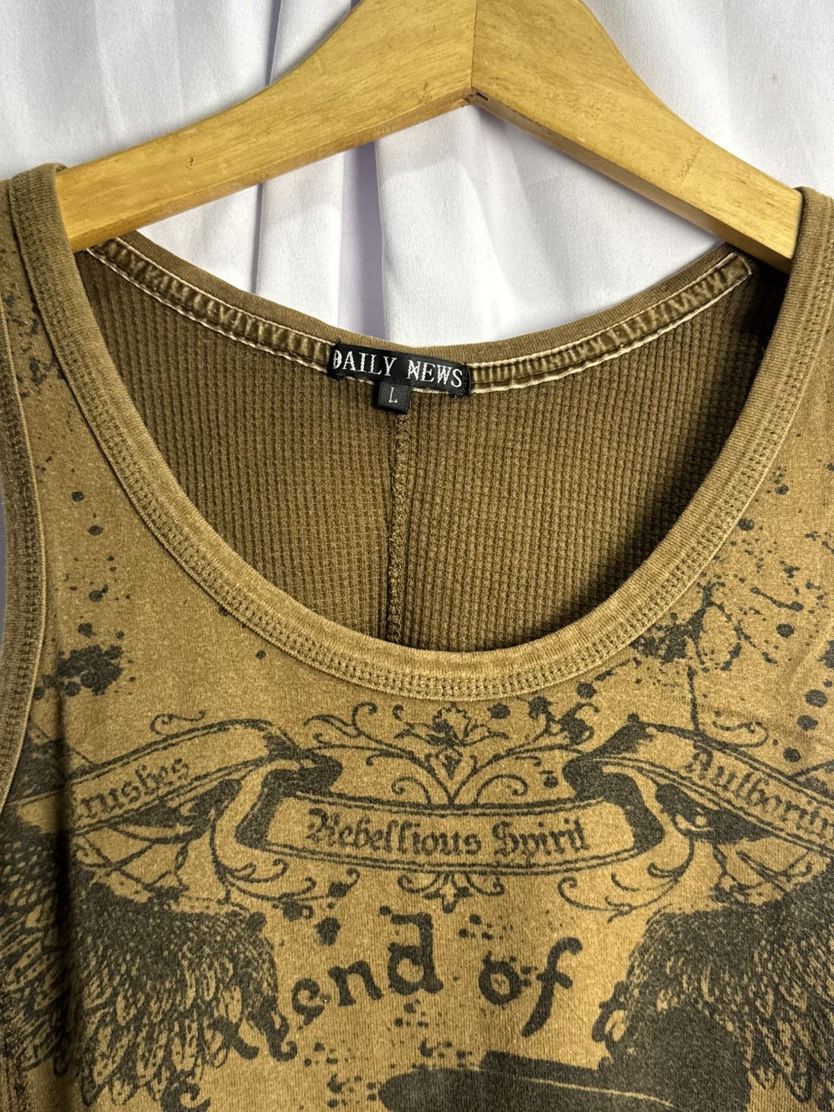 Japanese Brand Tanktop Skulls Japanese DailyNews Goa Lgb Styled Size US L / EU 52-54 / 3 - 4 Thumbnail