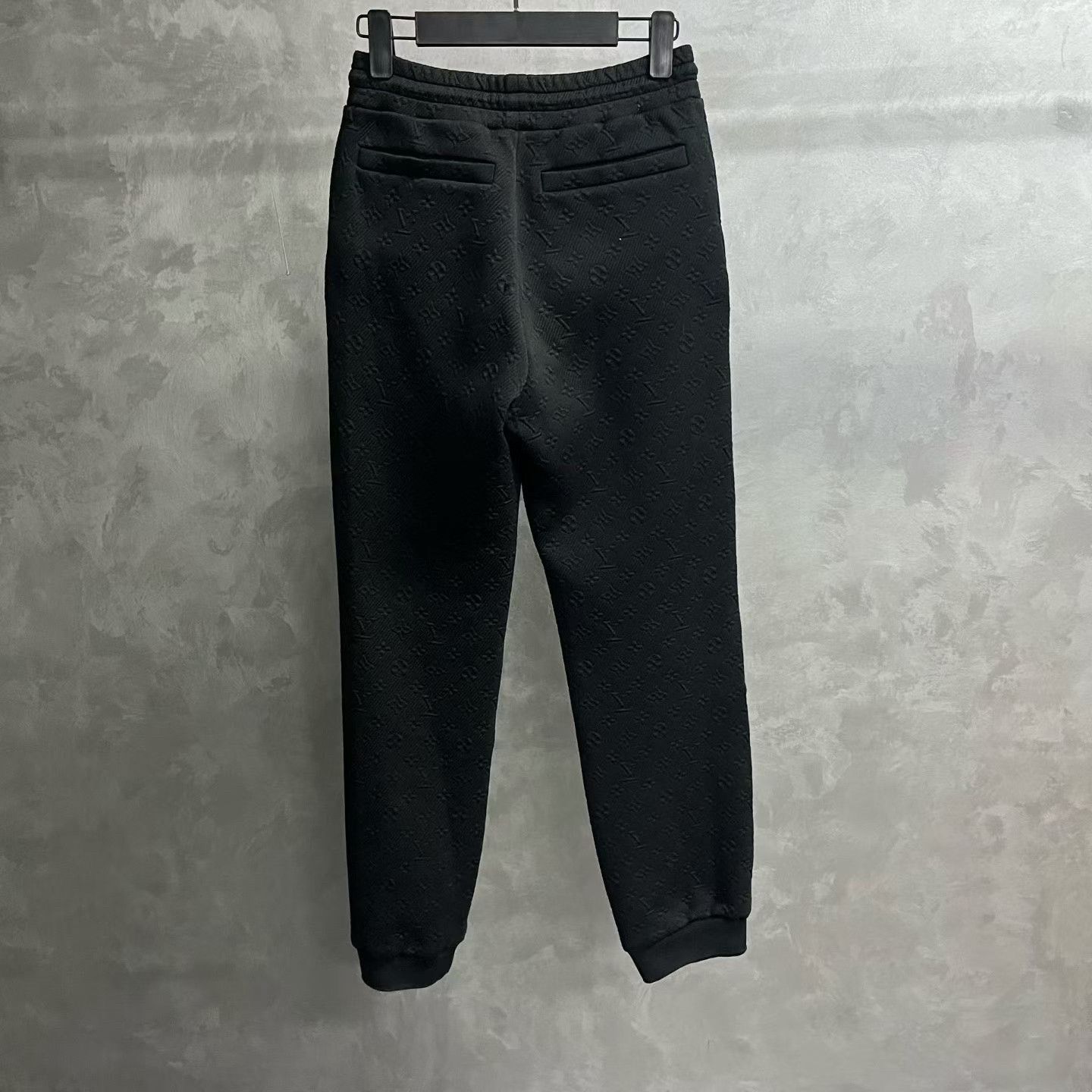Louis Vuitton Louis Vuitton Black Knit Jogger Pants Size US 32 / EU 48 - 5 Thumbnail