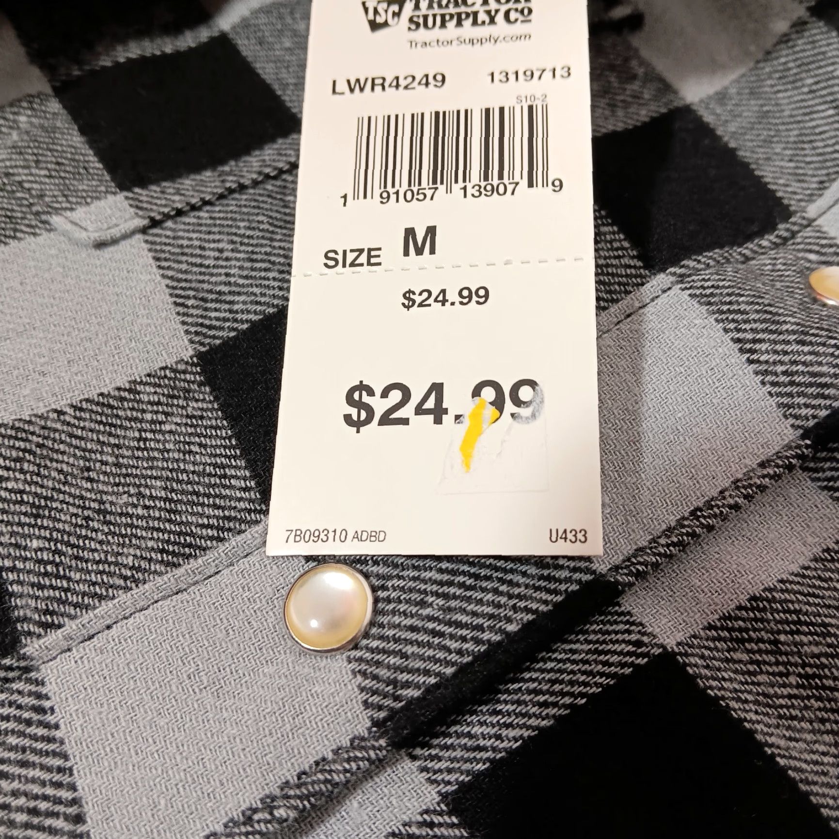 Wrangler Wrangler Shirt Women M Flannel Plaid Pearl Snap Western Ranch Cowgirl Rodeo Gray Black Fall Winter Spring Casual Workwear Size M / US 6-8 / IT 42-44 - 7 Thumbnail