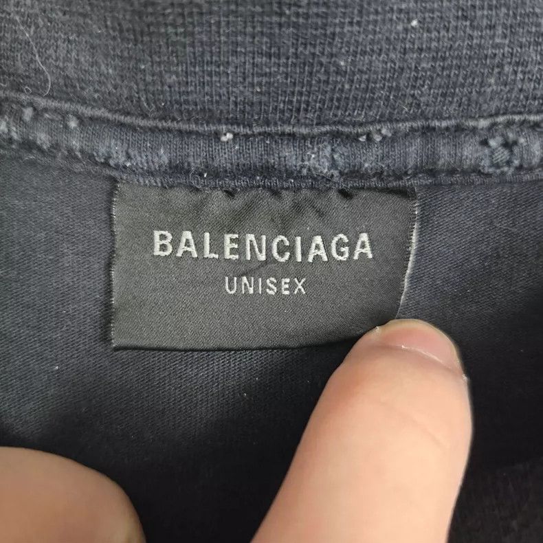Balenciaga Balenciaga Destroy the old short-sleeved t-shirt Size US S / EU 44-46 / 1 - 3 Thumbnail