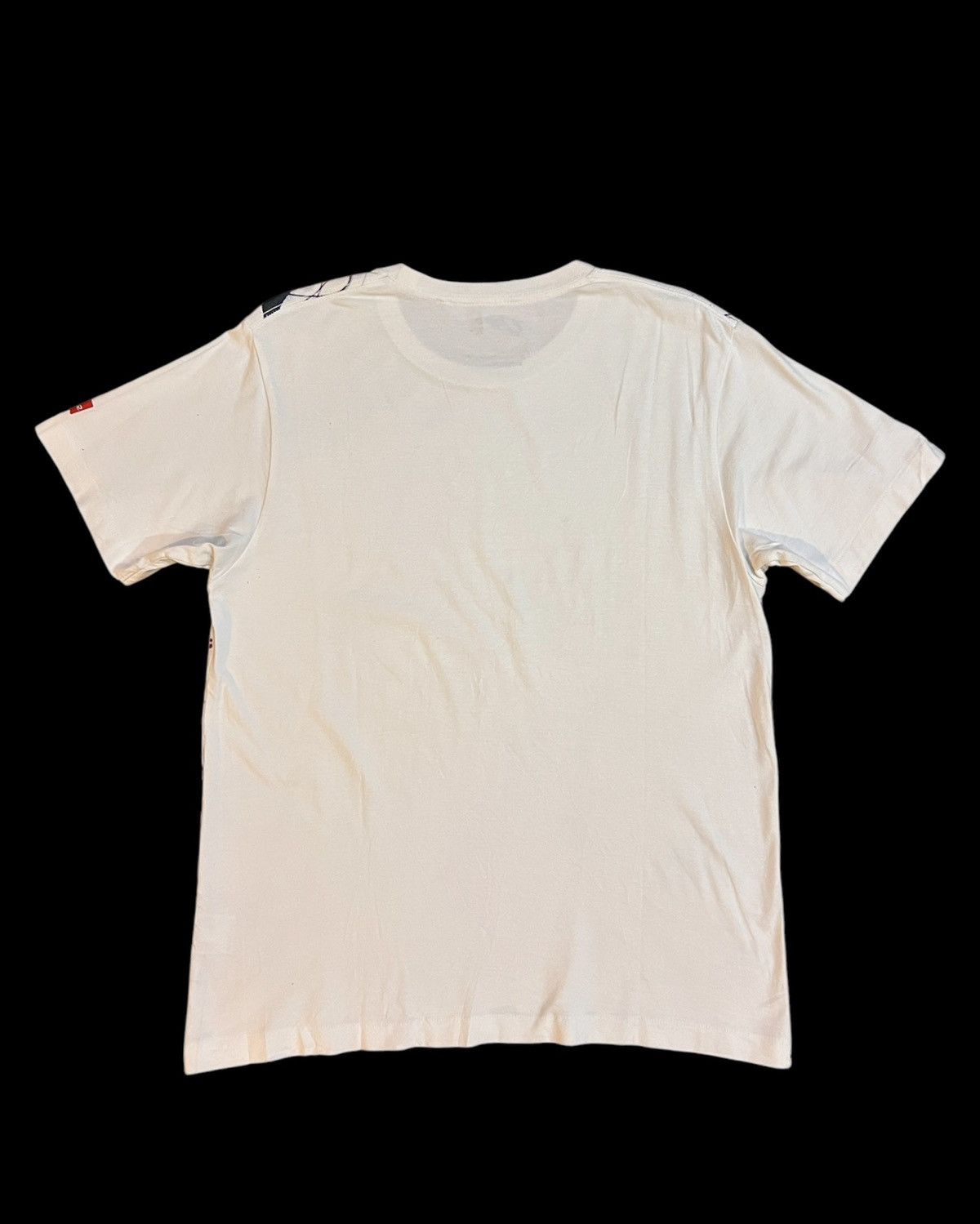 Designer × Futura Futura x Uniqlo Size US L / EU 52-54 / 3 - 2 Thumbnail