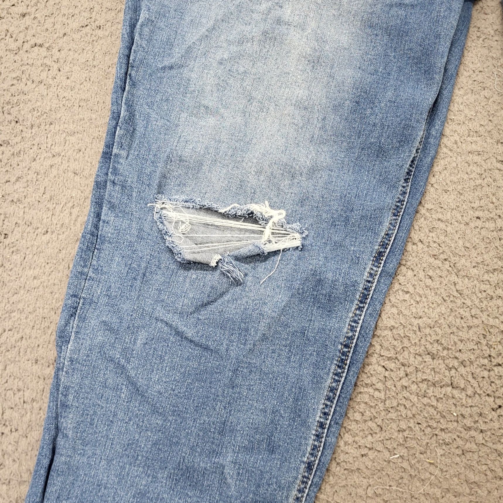 Fashion Nova VINTAGE? No. Fashion Nova Jeans Women's 3X Distressed Denim Boyfriend Jeans 37x28 Blue 5-Pocket Regular Inseam 28" Size 40" / US 18 - 5 Thumbnail