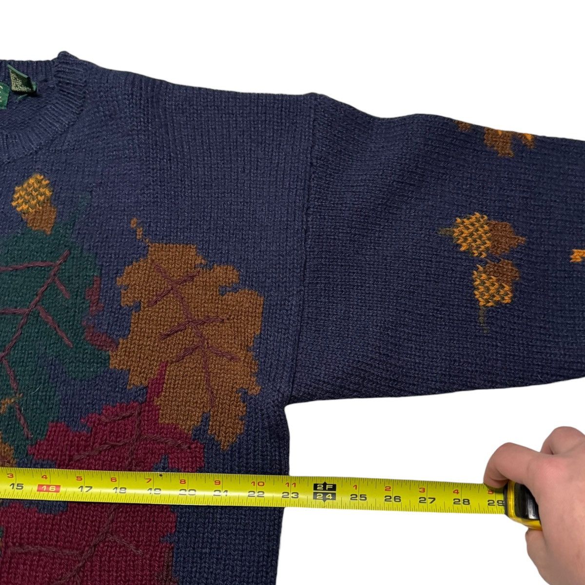 American Eagle Outfitters Vintage American Eagle Leaves Fallcore Sweater Men's Large Size US L / EU 52-54 / 3 - 6 Thumbnail
