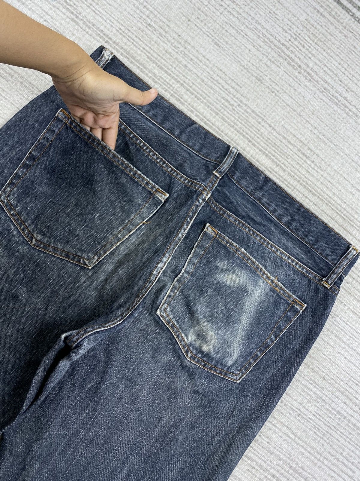 Japanese Brand × Uniqlo × Vintage Vintage Uniqlo Japan Regular Fit Straight Denim Jeans Size US 35 - 11 Thumbnail