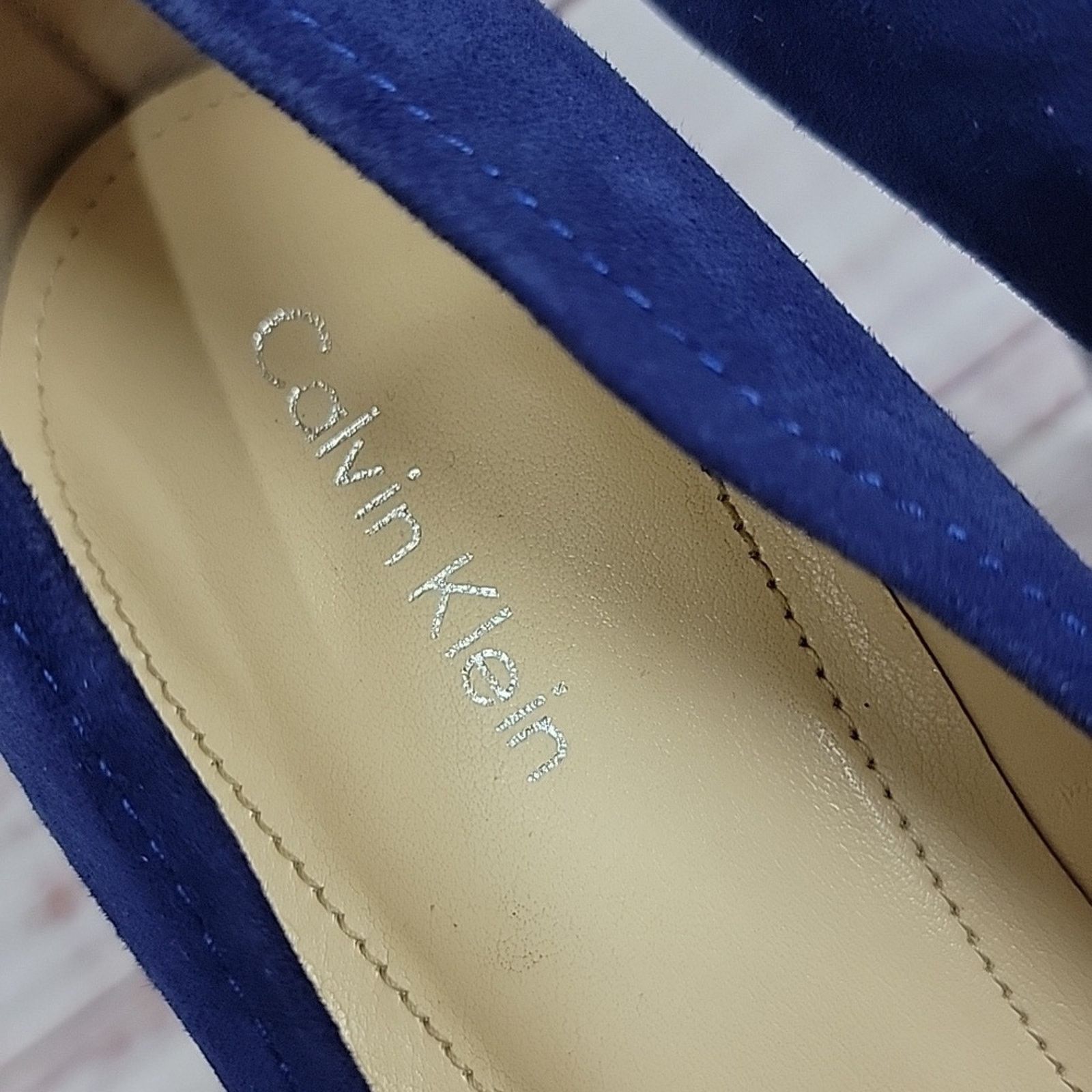 Calvin Klein Calvin Klein Blue Suede Snakeskin Heels Size 8.5 Size US 8.5 / IT 38.5 - 10 Thumbnail