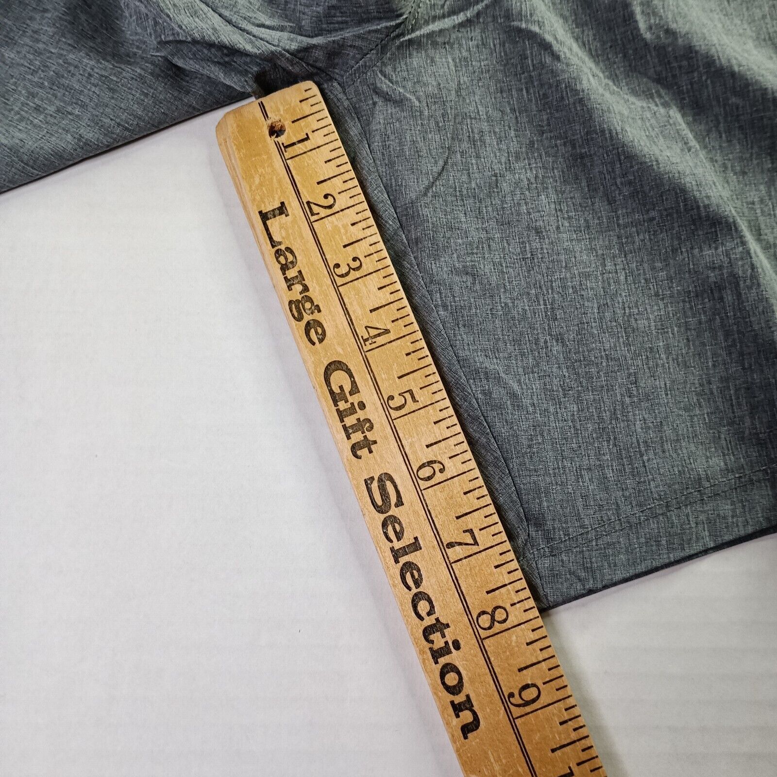 Russell Athletic Russell Athletic Shorts Men's L Gray 8" Inseam 4 Way Stretch Size US 33 - 2 Thumbnail
