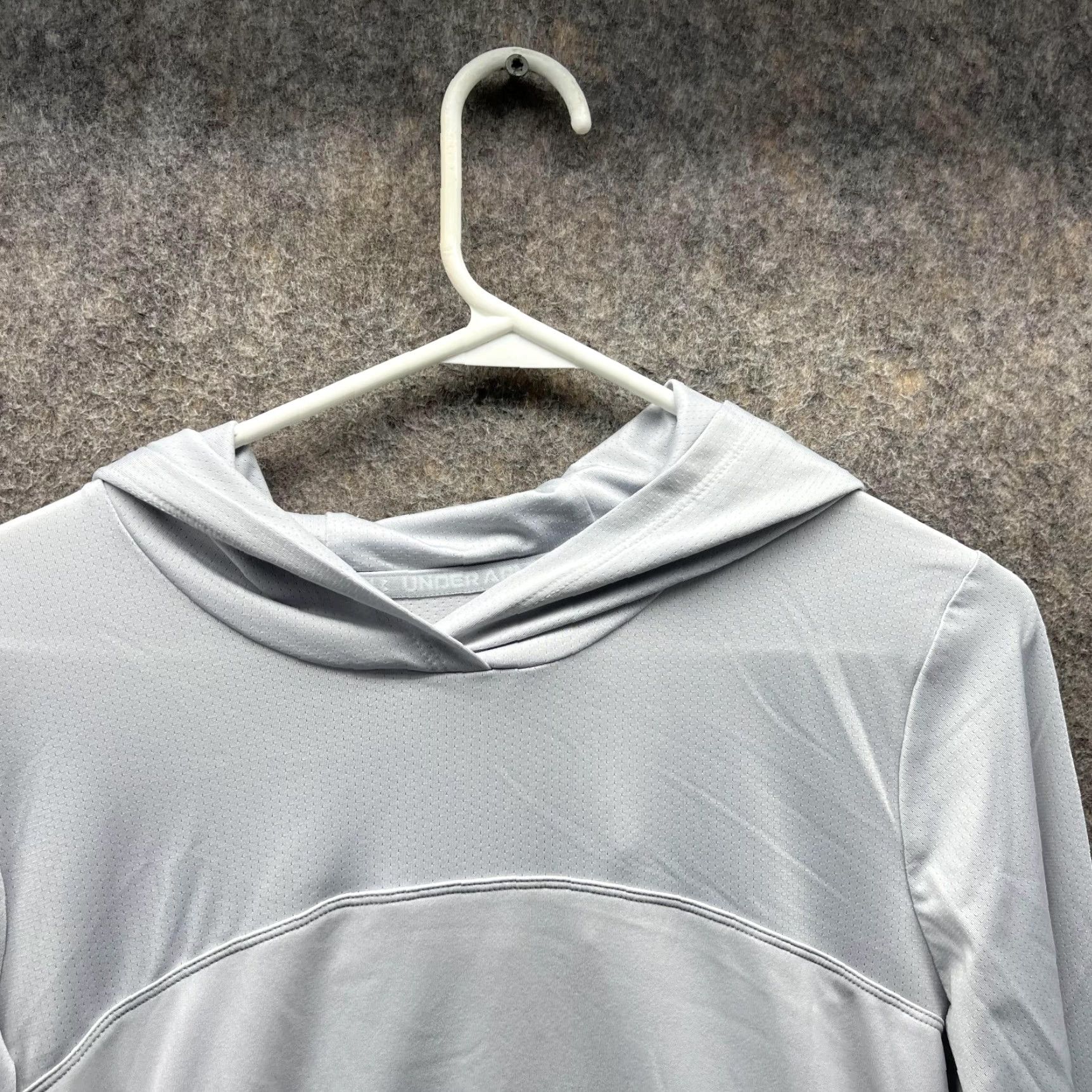 Under Armour VINTAGE Under Armour Sweater Men Medium Gray Hoodie Pullover Polyester Athletic Knit Shirt Size US M / EU 48-50 / 2 - 7 Thumbnail