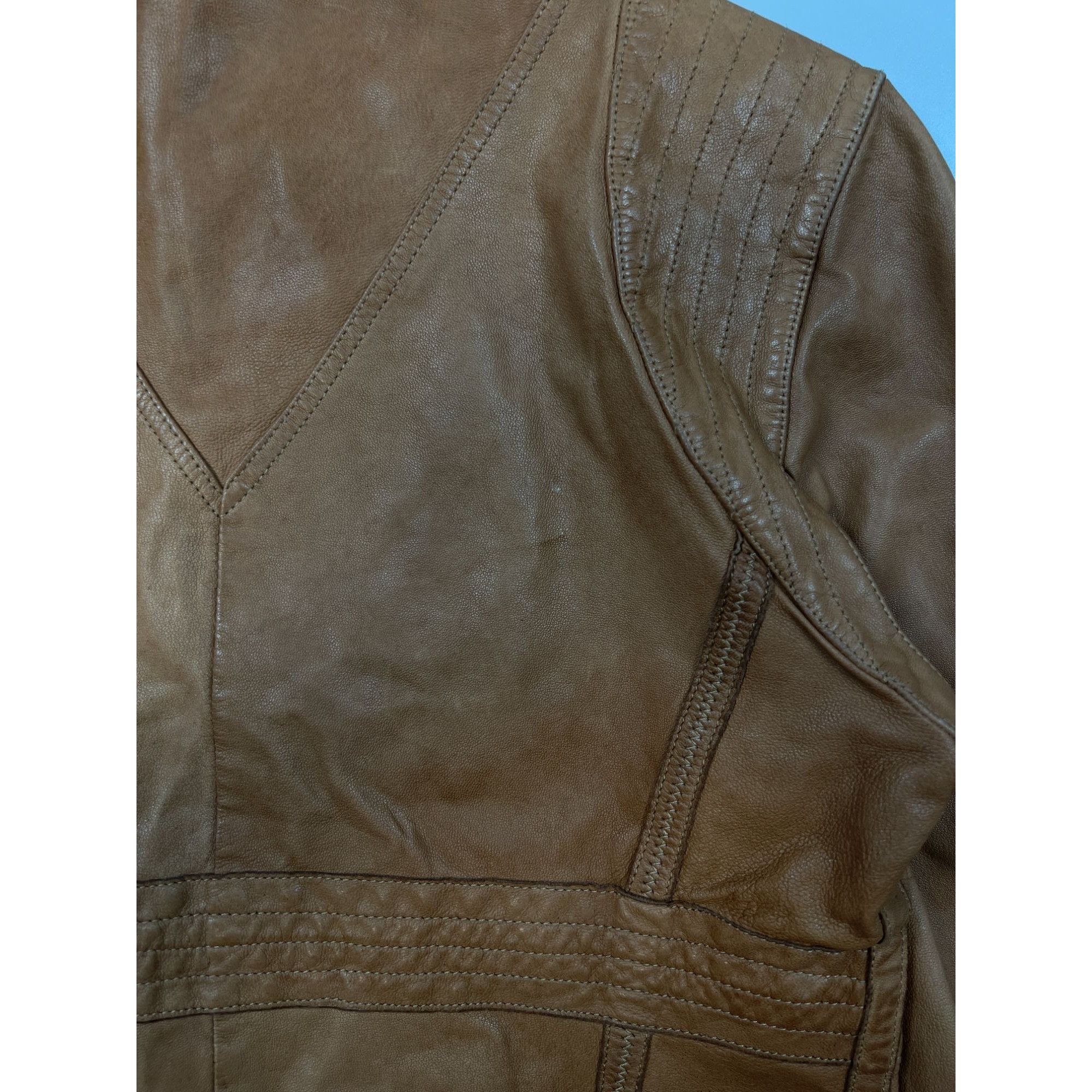 Emporio Armani Emporio Armani Shortened Collarless Leather Jacket (Y0685) Size M / US 6-8 / IT 42-44 - 9 Thumbnail