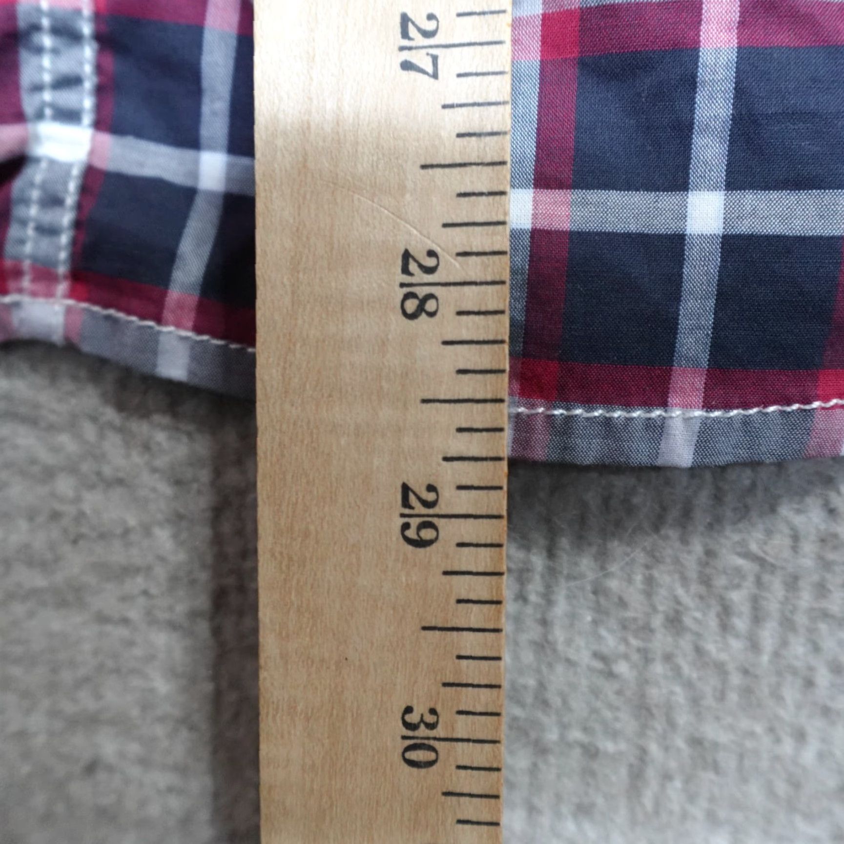 G-Star G-Star Shirt Large Gray Red Snap Front Western Landon Shirt Mens L Gray Western Snap Front Plaid Button-Up Short Sleeve Size US L / EU 52-54 / 3 - 7 Thumbnail