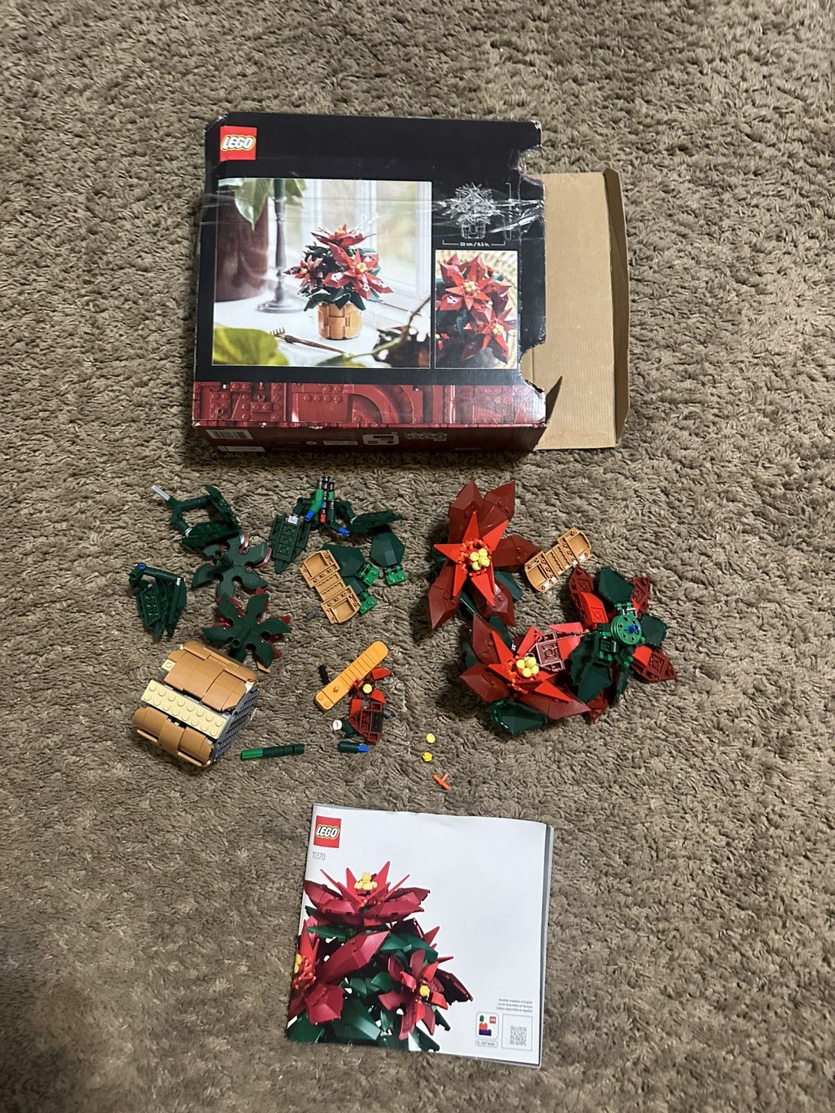LEGO LEGO Red & Green Poinsettia Floral Set Size ONE SIZE - 9 Thumbnail