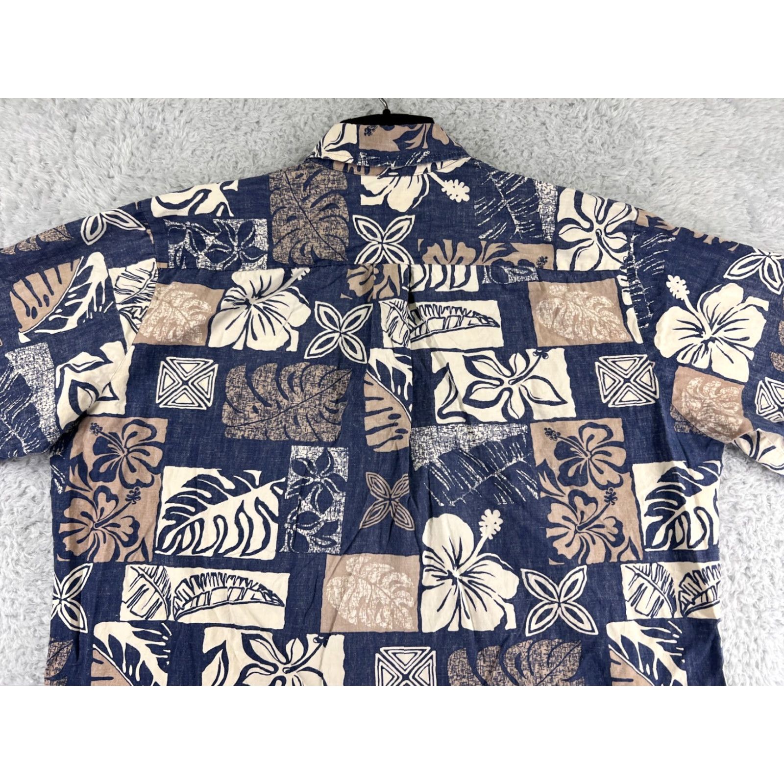 Vintage RJC Hawaiian Shirt Mens XL Blue Beige Button-Up Leaf Pattern Floral Resort Vacation Luau Aloha Beach Mens XL Blue Size US XL / EU 56 / 4 - 7 Thumbnail