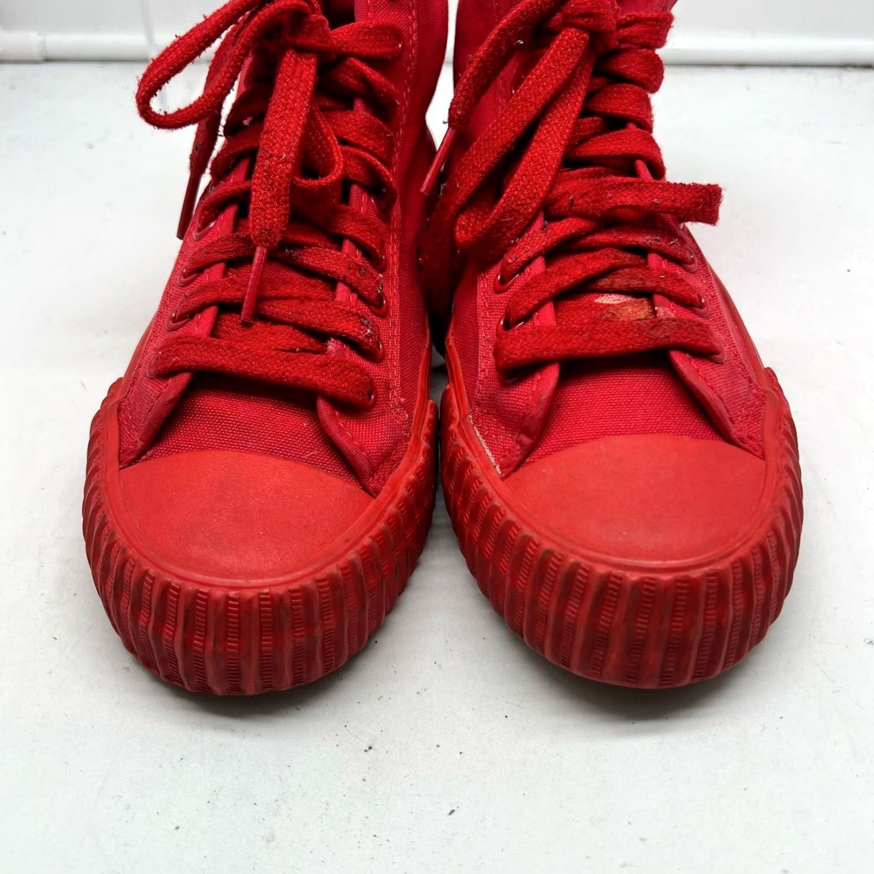 Vintage PF Flyers Shoes Womens 8.5 Center Hi Red Canvas High Top Sneakers Skate Womens Shoes Red 8.5 Sneakers Size M / US 6-8 / IT 42-44 - 4 Thumbnail