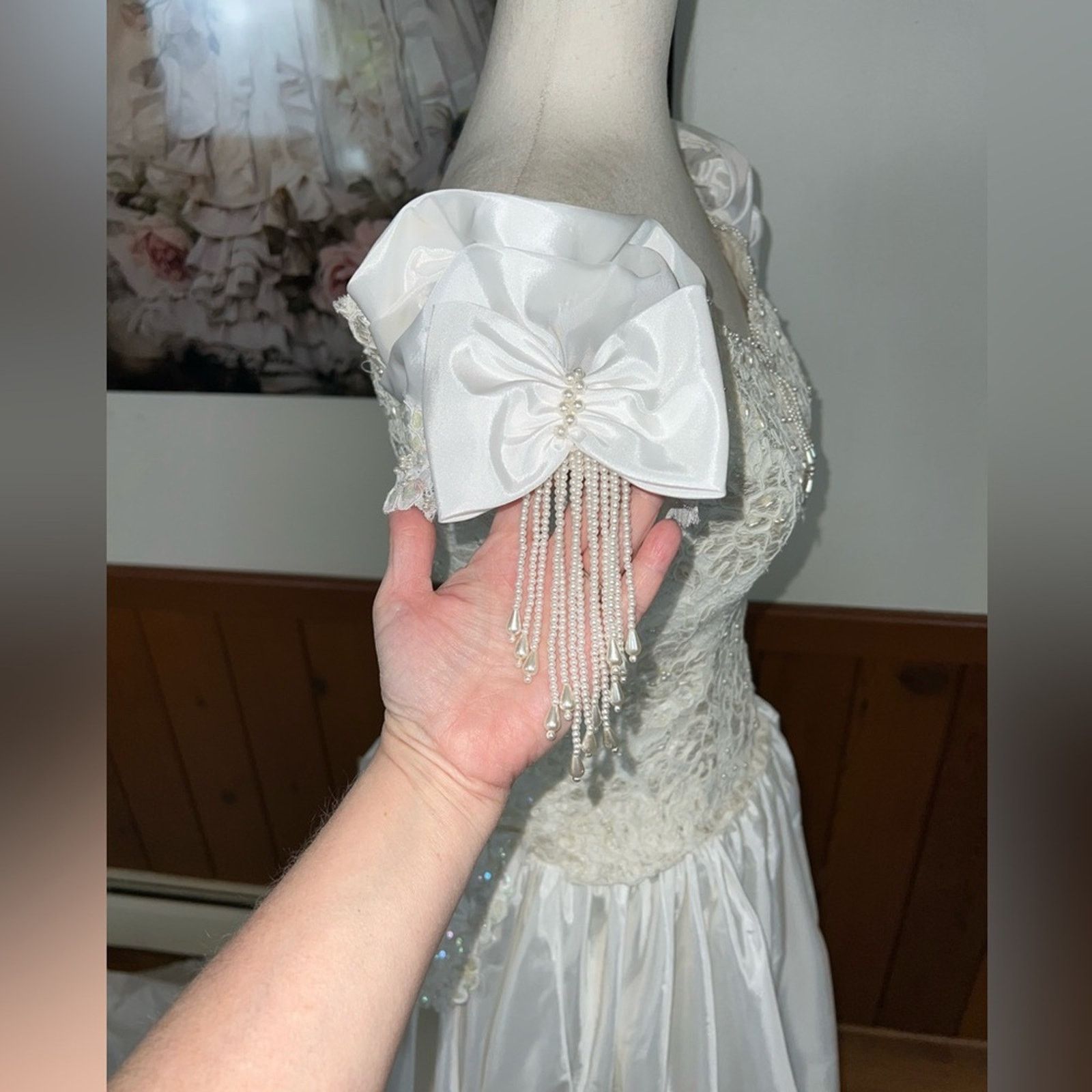 Vintage Gorgeous Vintage 1980s Taffeta Wedding Gown! Size M / US 6-8 / IT 42-44 - 5 Thumbnail