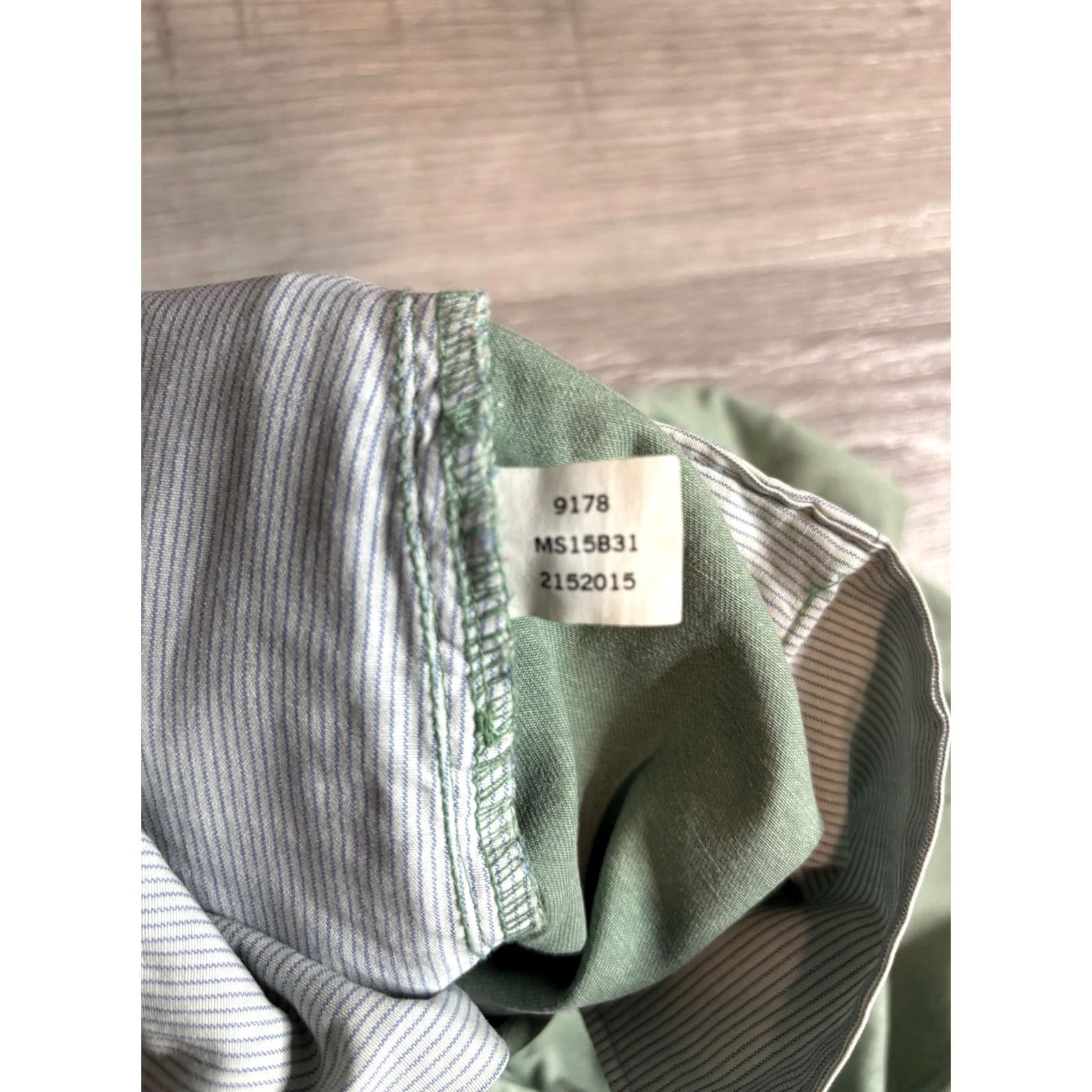 Peter Millar Peter Millar Shorts Mens 36 Green Canvas Chino Casual Flat Front Pockets Summer Mens 36 Green Canvas Chino Shorts Size US 36 / EU 52 - 4 Thumbnail