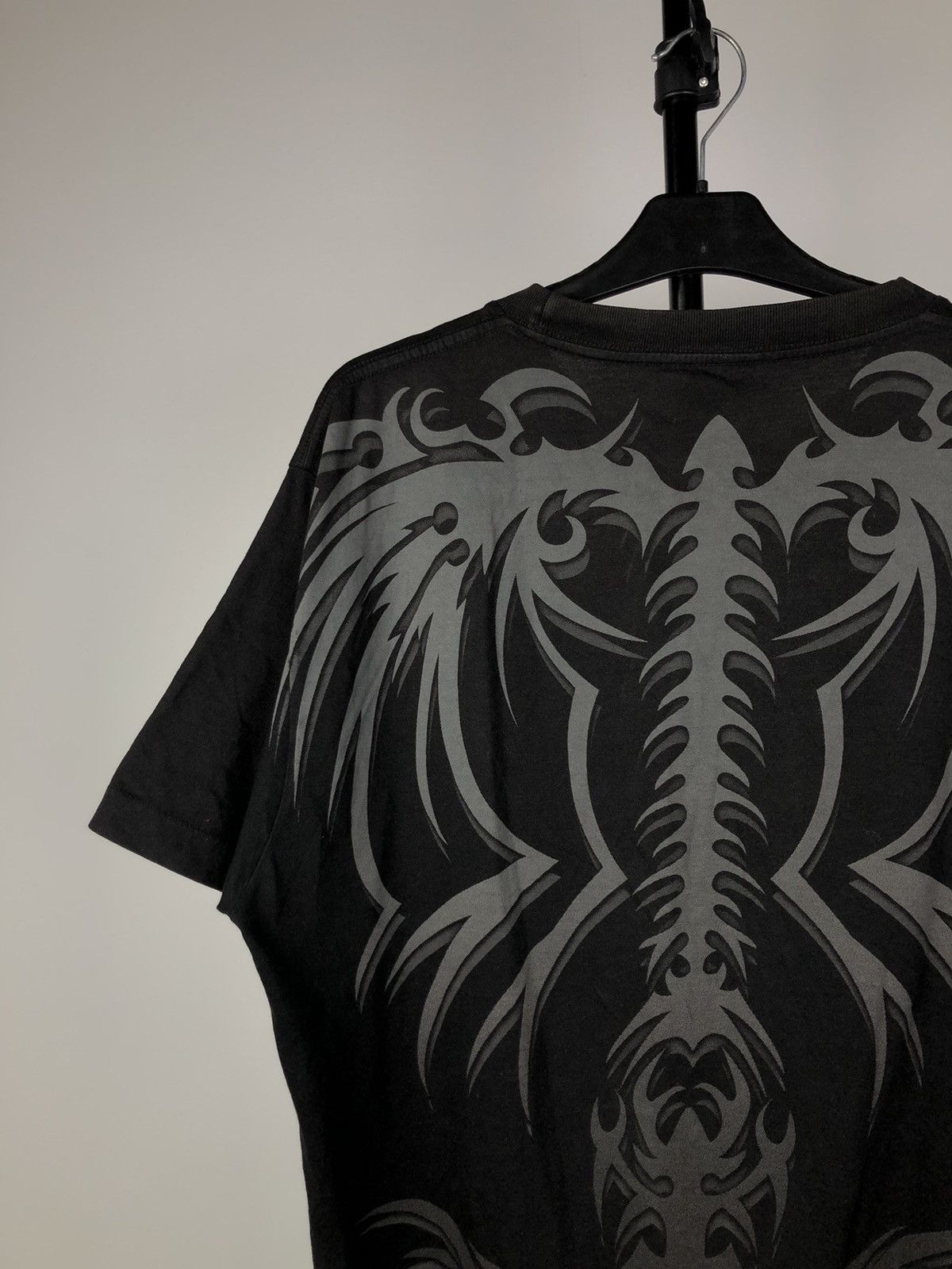Vintage Dark Tribal Graphic Tee Gothic Overprint Single stitch 90s Size US L / EU 52-54 / 3 - 10 Thumbnail