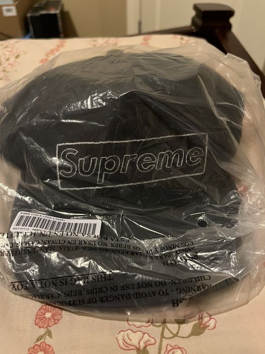 Supreme Kaws supreme chalk logo 5 panel | Grailed