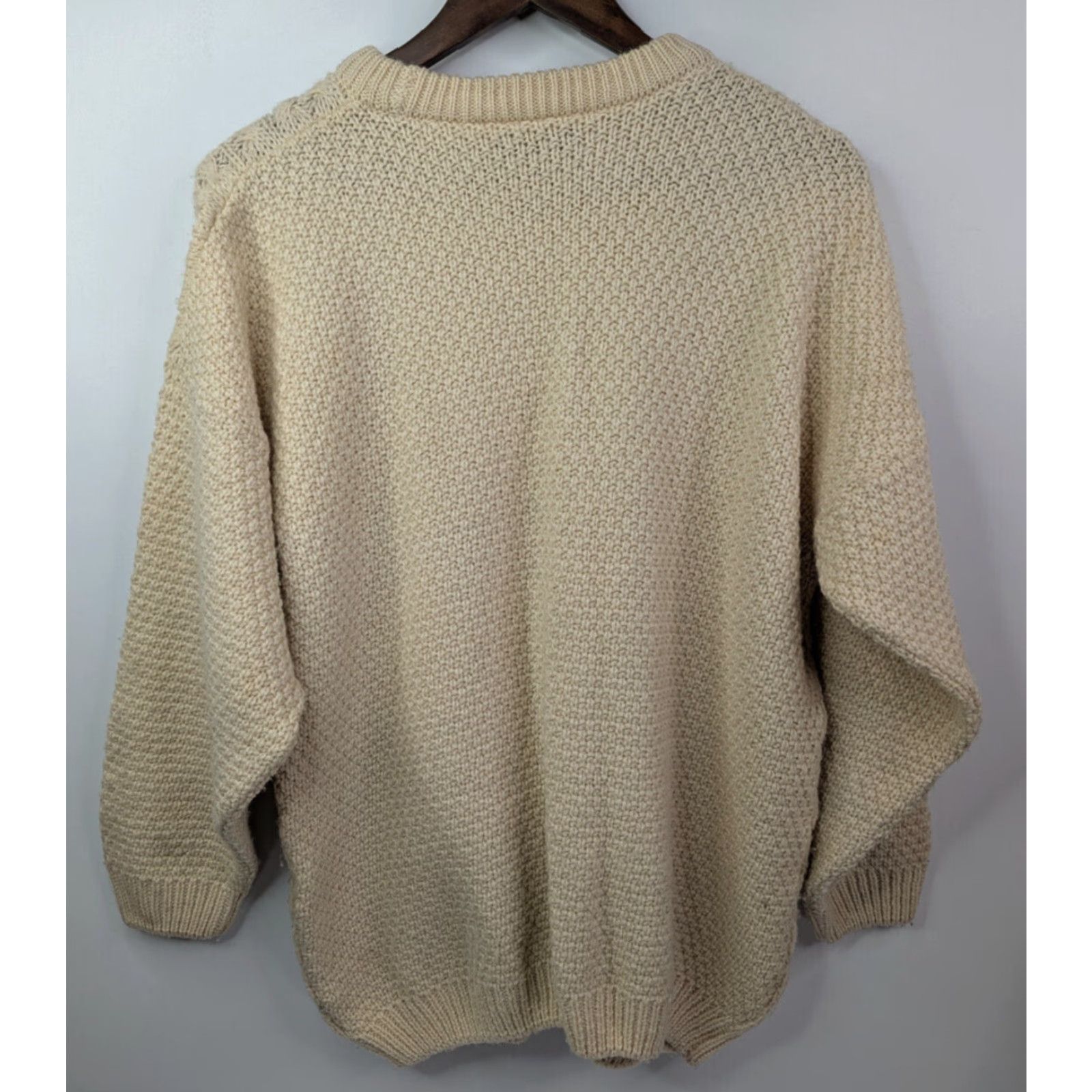 Vintage Highland Home Industries Crew Neck Sweater Ladies M Cream 100% Wool Cable Knit Chunky Pullover All Seasons Vintage No Size M / US 6-8 / IT 42-44 - 5 Thumbnail