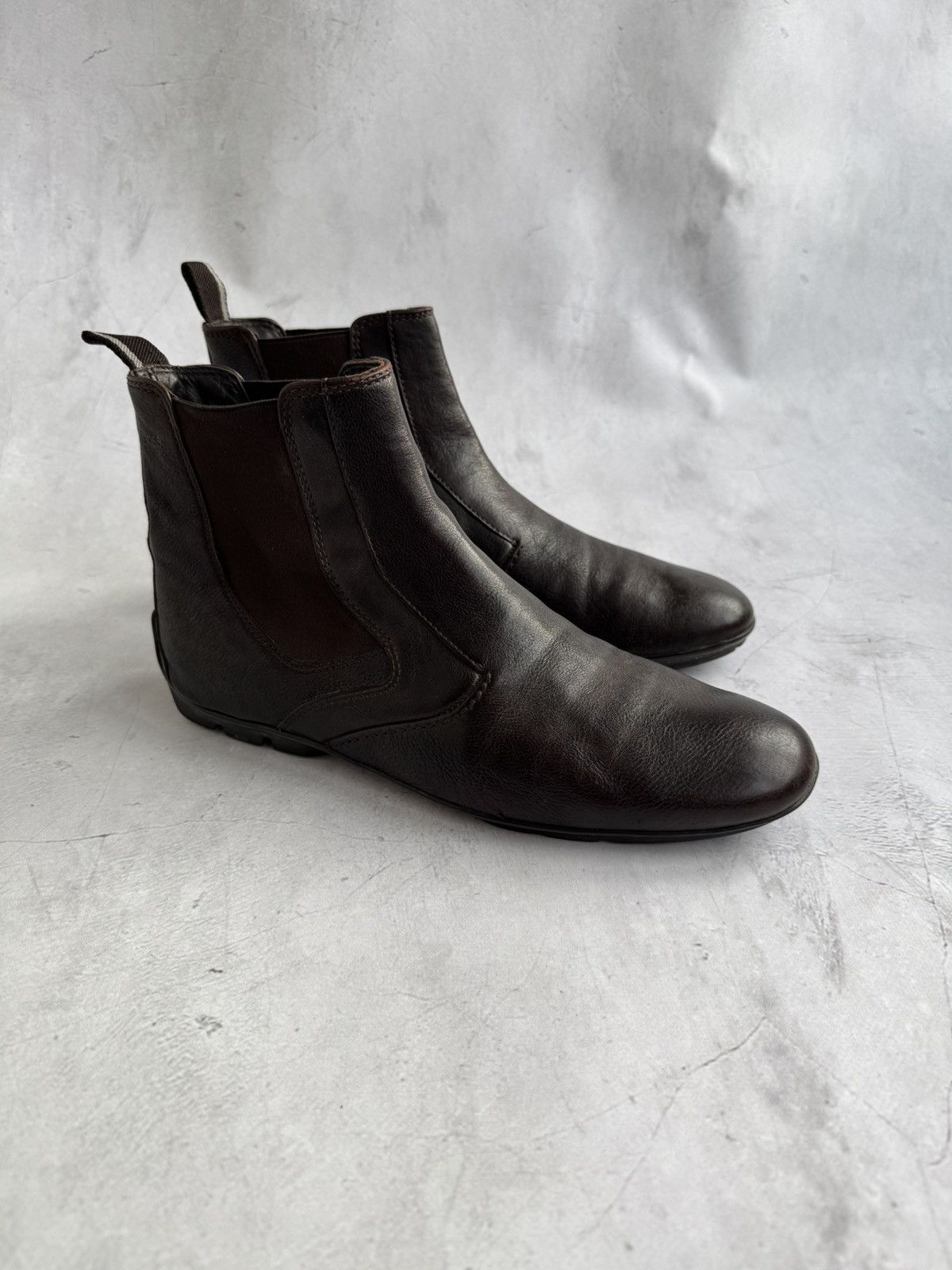 Hugo Boss Hugo Boss Brown Leather Chelsea Boots Size US 8 / EU 41 - 2 Thumbnail