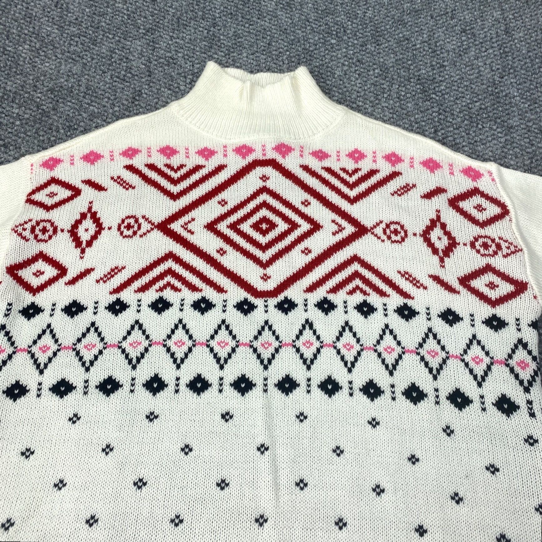 Vintage St Johns Bay Womens Sweater XS Ivory Snowflake Christmas Holiday Balloon Sleeve Pullover Size XS / US 0-2 / IT 36-38 - 3 Thumbnail