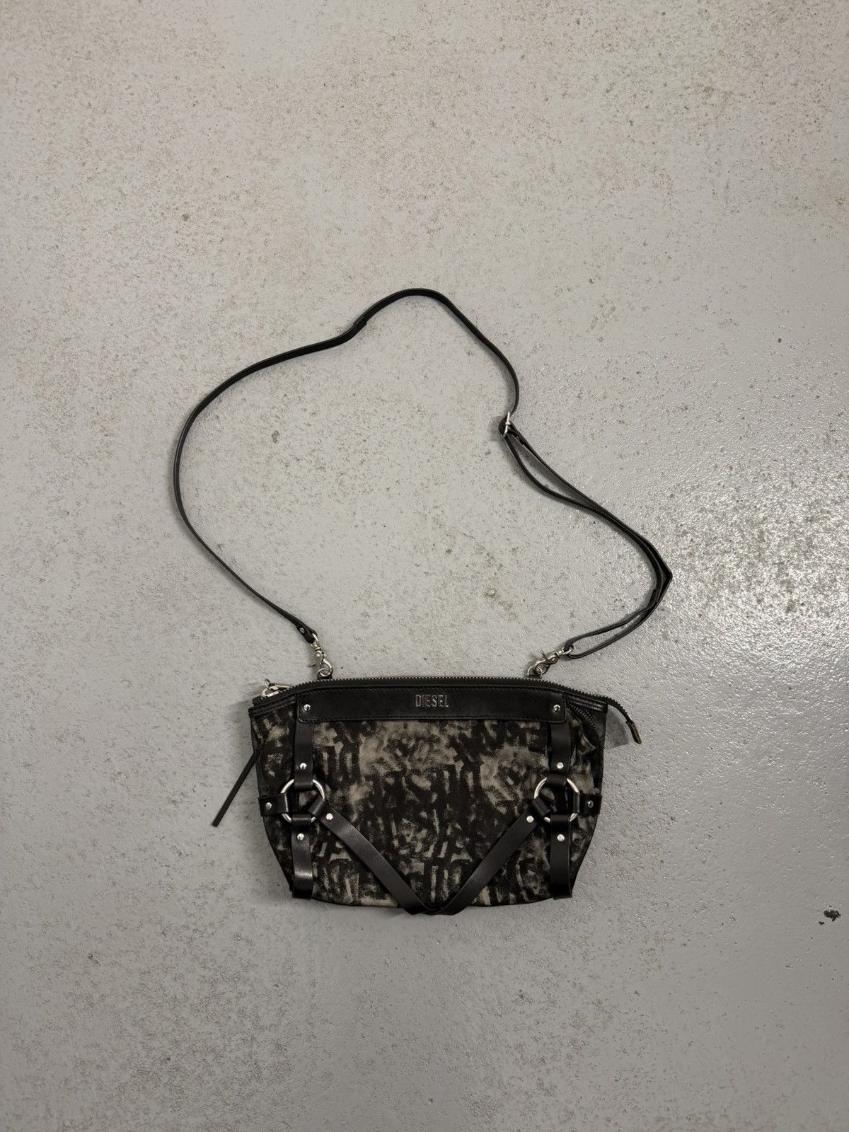 Diesel Streetwear Diesel Strapped 2 in 1 Crossbody Bag Size ONE SIZE - 2 Thumbnail
