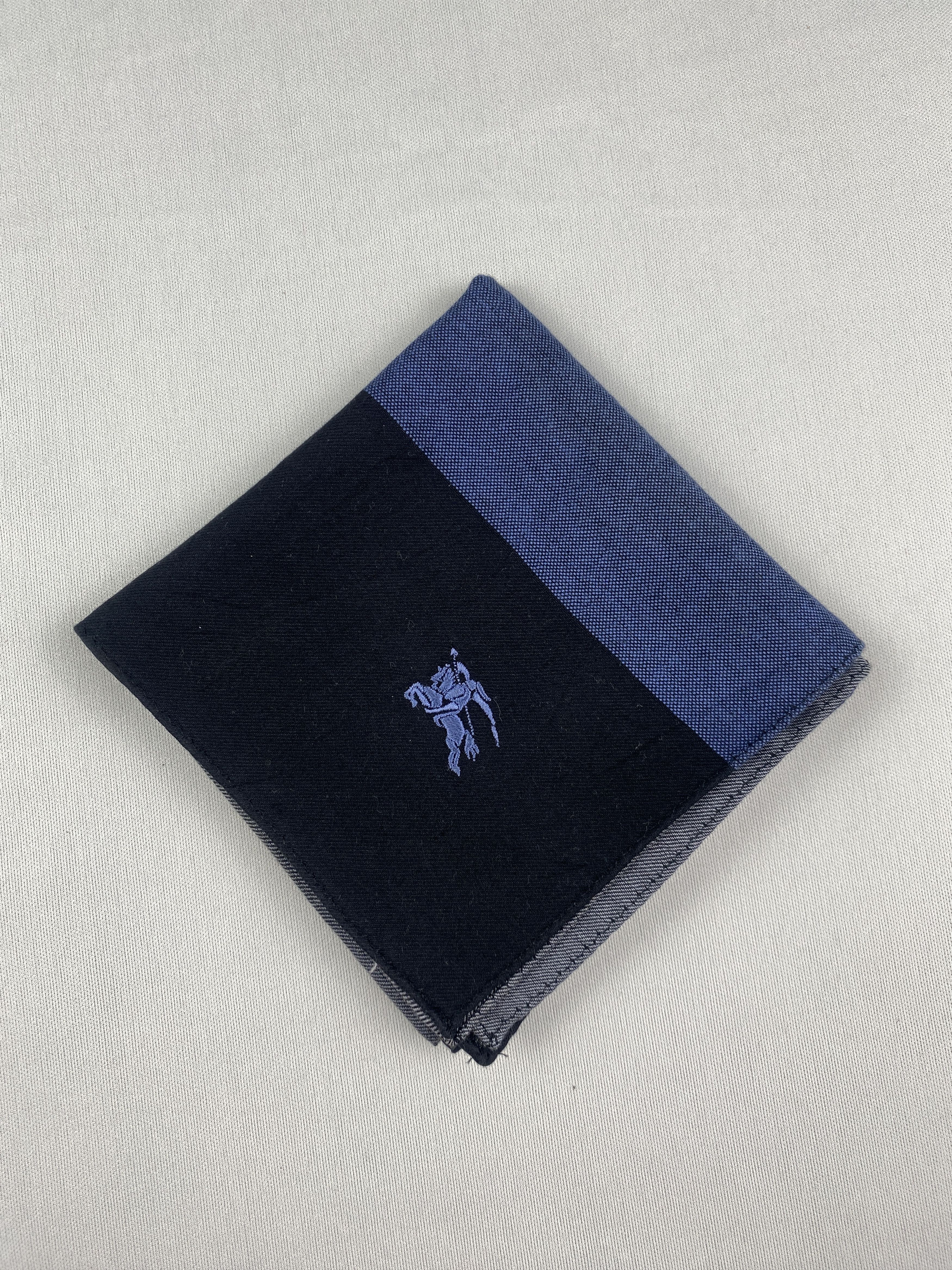 Burberry Vintage Burberry Handkerchief Pocket Square Bandana HM0016 Size ONE SIZE - 3 Thumbnail