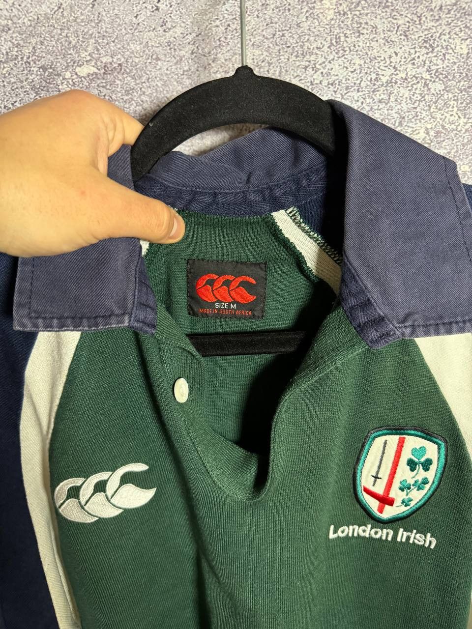 Canterbury of New Zealand Vintage 2003 London Irish Union Canterbury Rugby Jersey Size US M / EU 48-50 / 2 - 11 Thumbnail