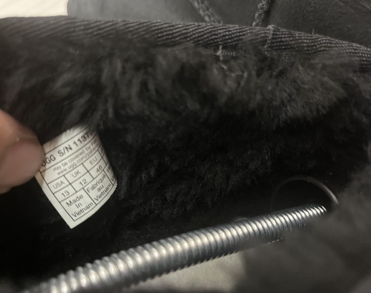 Ugg Classic ultra mini black Size US 12 / EU 45 - 6 Thumbnail