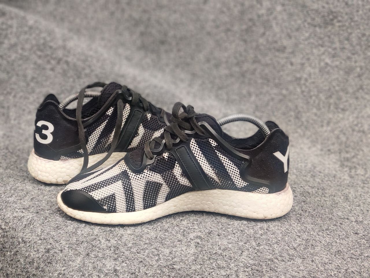 Yohji Yamamoto Yohji Yamamoto Adidas Y-3 Boost Japan Pattern Mesh sneakers Size US 7 / EU 40 - 13 Thumbnail