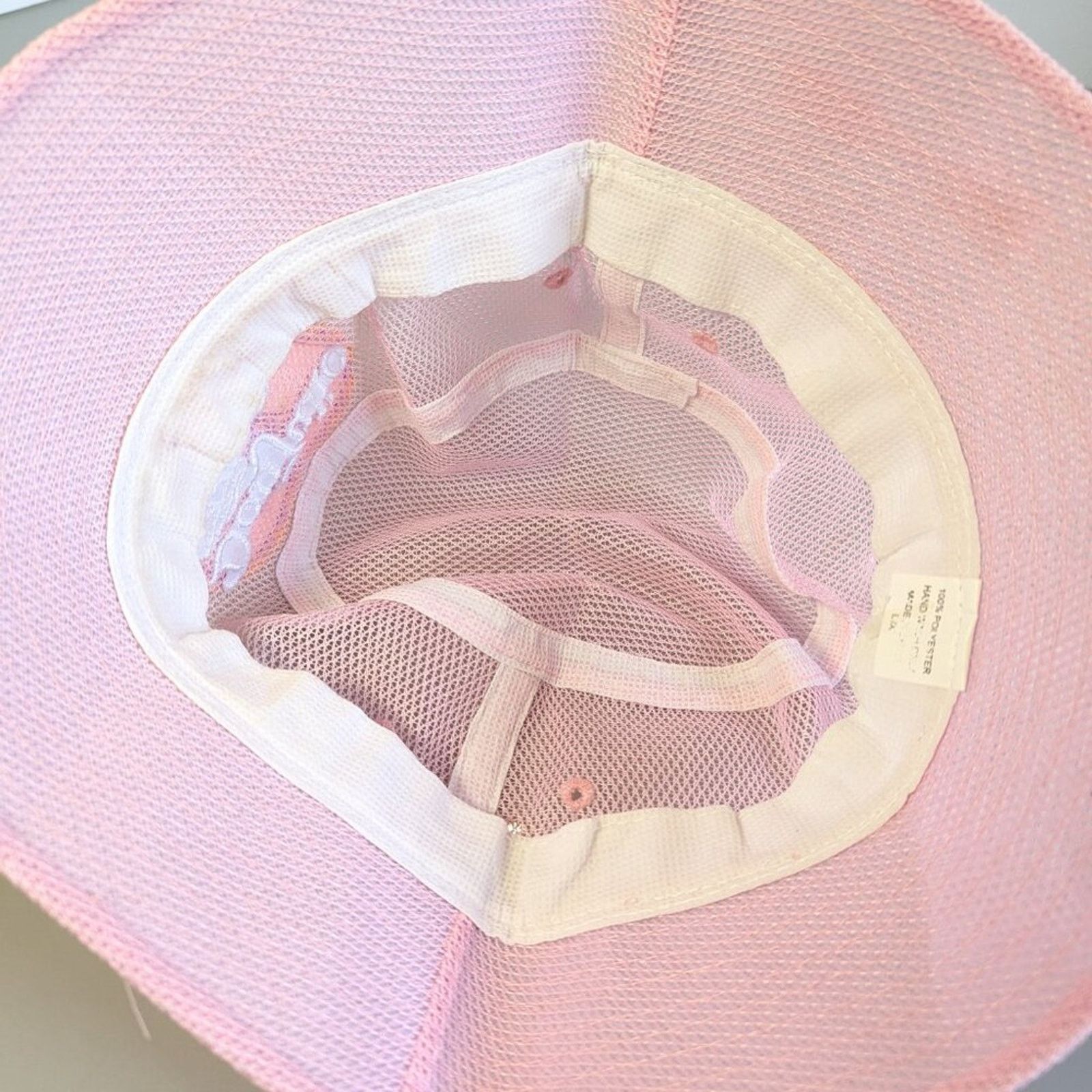 Other Reworked Pink Mesh Bucket Hat Hot To Go Embroidered Patch Size ONE SIZE - 4 Thumbnail