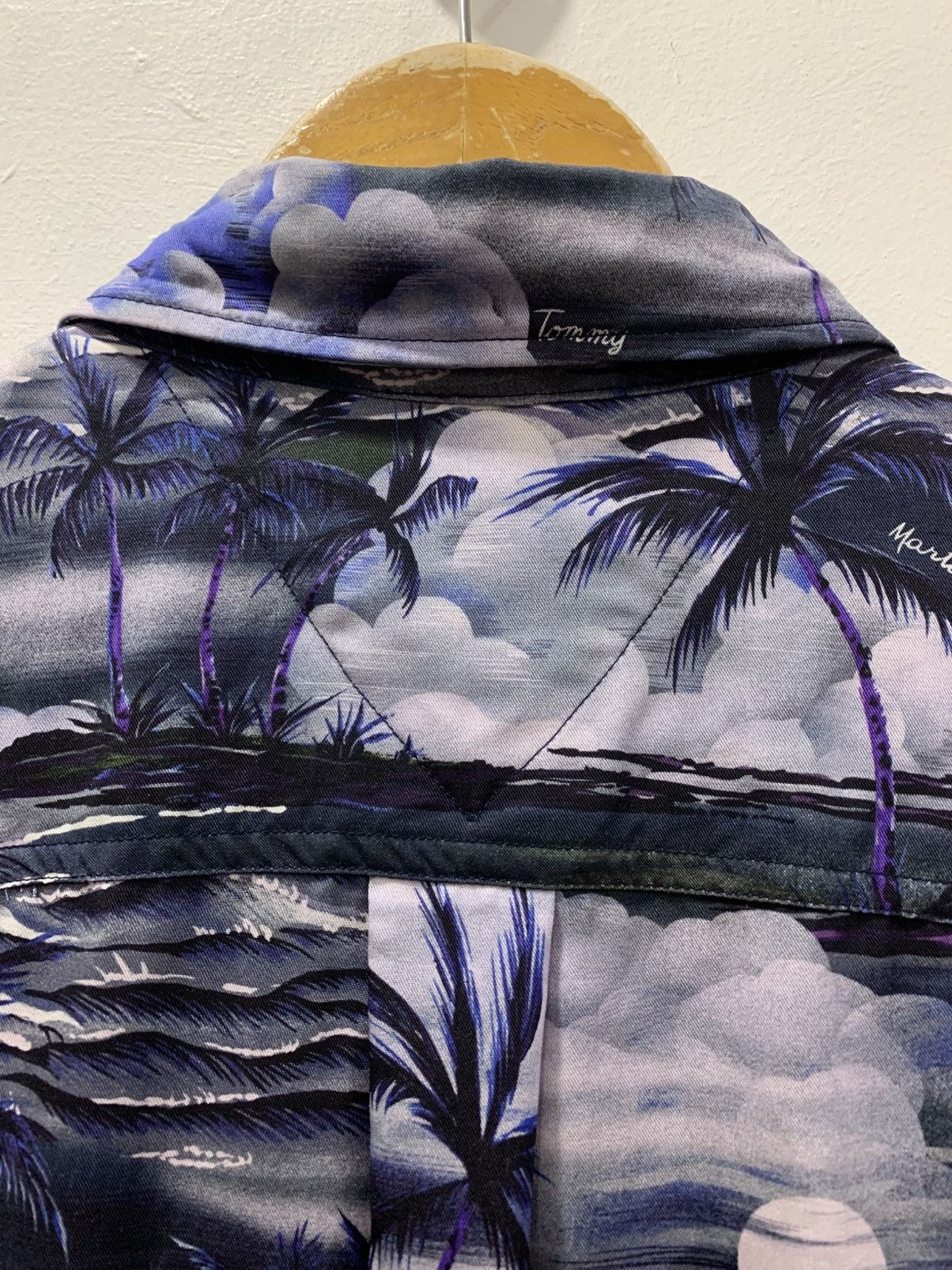 Martine Rose × Tommy Jeans MARTINE ROSE x TOMMY JEANS NIGHT SKY - TROPICAL SHIRT Size US S / EU 44-46 / 1 - 9 Thumbnail