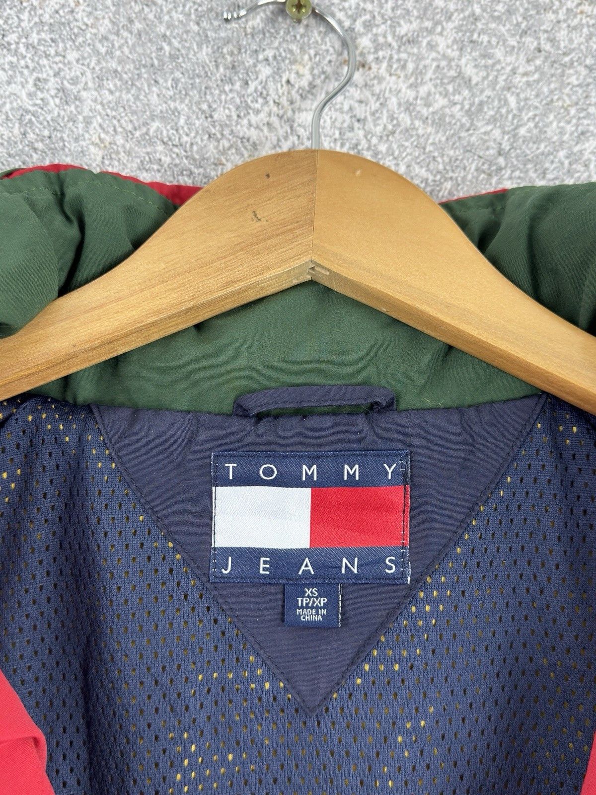Tommy Hilfiger Tommy Hilfiger Tommy Jeans 90's Color-Blocked Hooded Sailing Size US XS / EU 42 / 0 - 16 Thumbnail