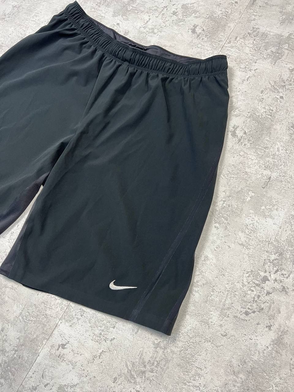 Nike Nike Black Shorts Oversize Size US 36 / EU 52 - 2 Thumbnail