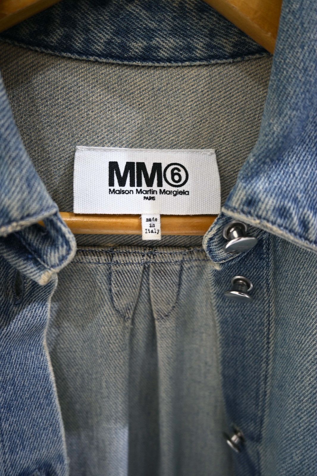 Maison Margiela Maison Margiela MM6 AW15 Folded-Sleeves Denim Shirt Size M / US 6-8 / IT 42-44 - 11 Thumbnail