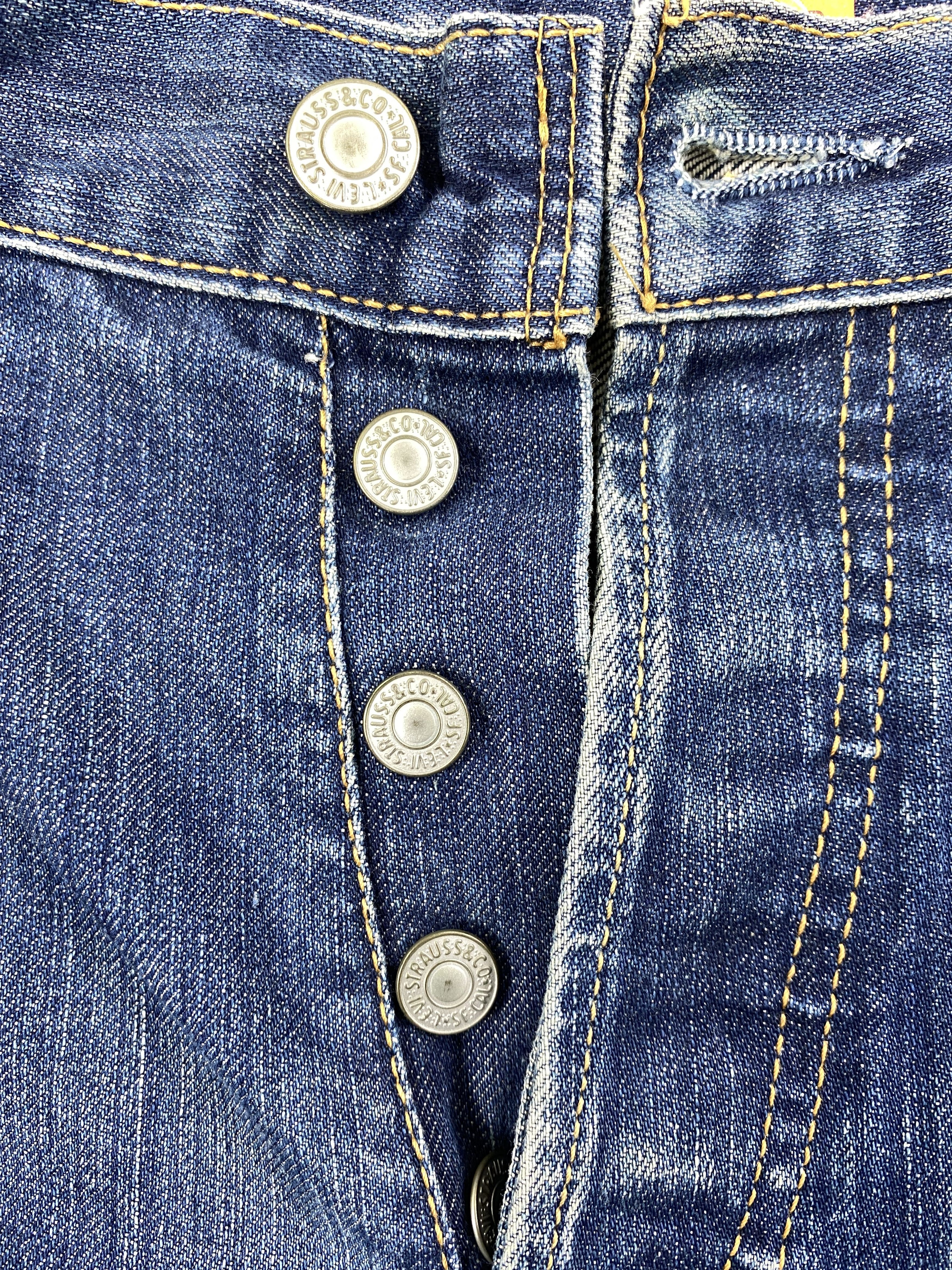 Levi's Blue Distressed Vintage Levi's 501 Jeans 31x32 Denim -JN1517 Size US 31 - 6 Thumbnail
