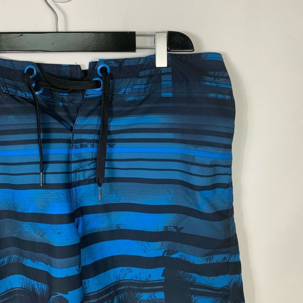 Oakley Oakley 36 Swim Trunks Surf Board Shorts Blue Swimming Stripe Size US 36 / EU 52 - 3 Thumbnail