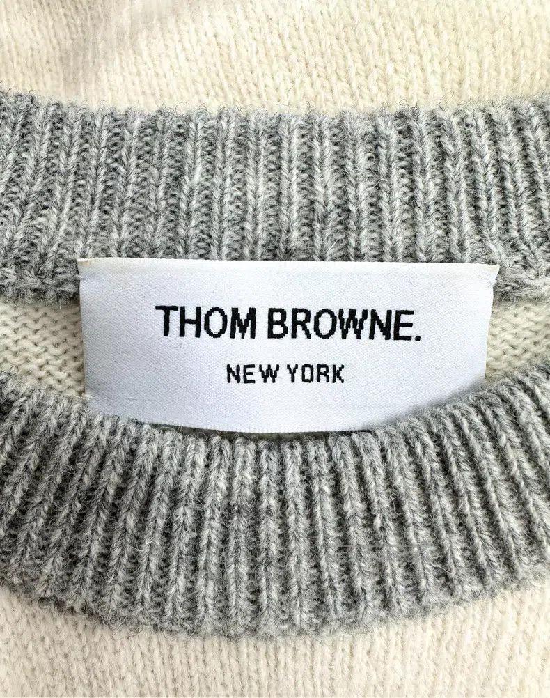Thom Browne Thom Browne White and gray patched classic four-striped wo Size US XL / EU 56 / 4 - 3 Thumbnail