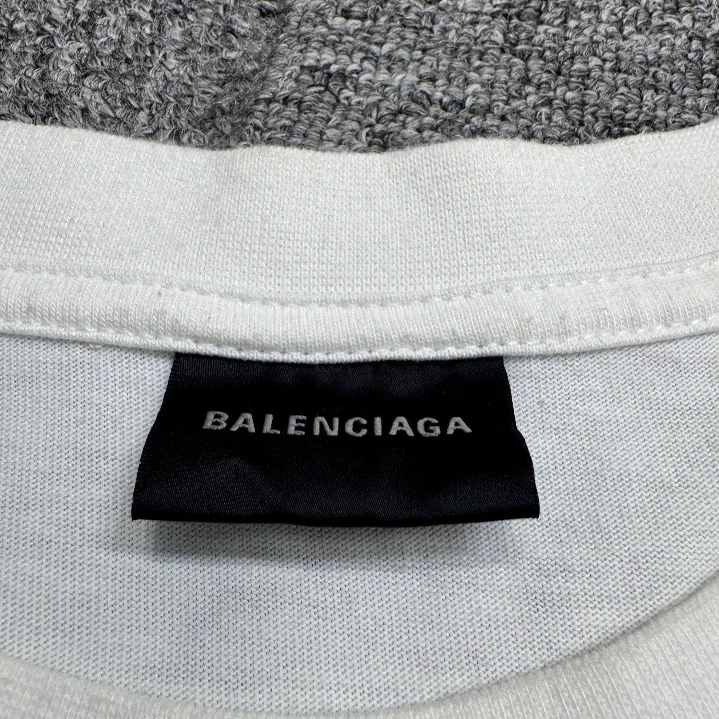 Balenciaga Balenciaga Embroidered Logo Short Sleeve T-Shirt S Size US S / EU 44-46 / 1 - 2 Thumbnail