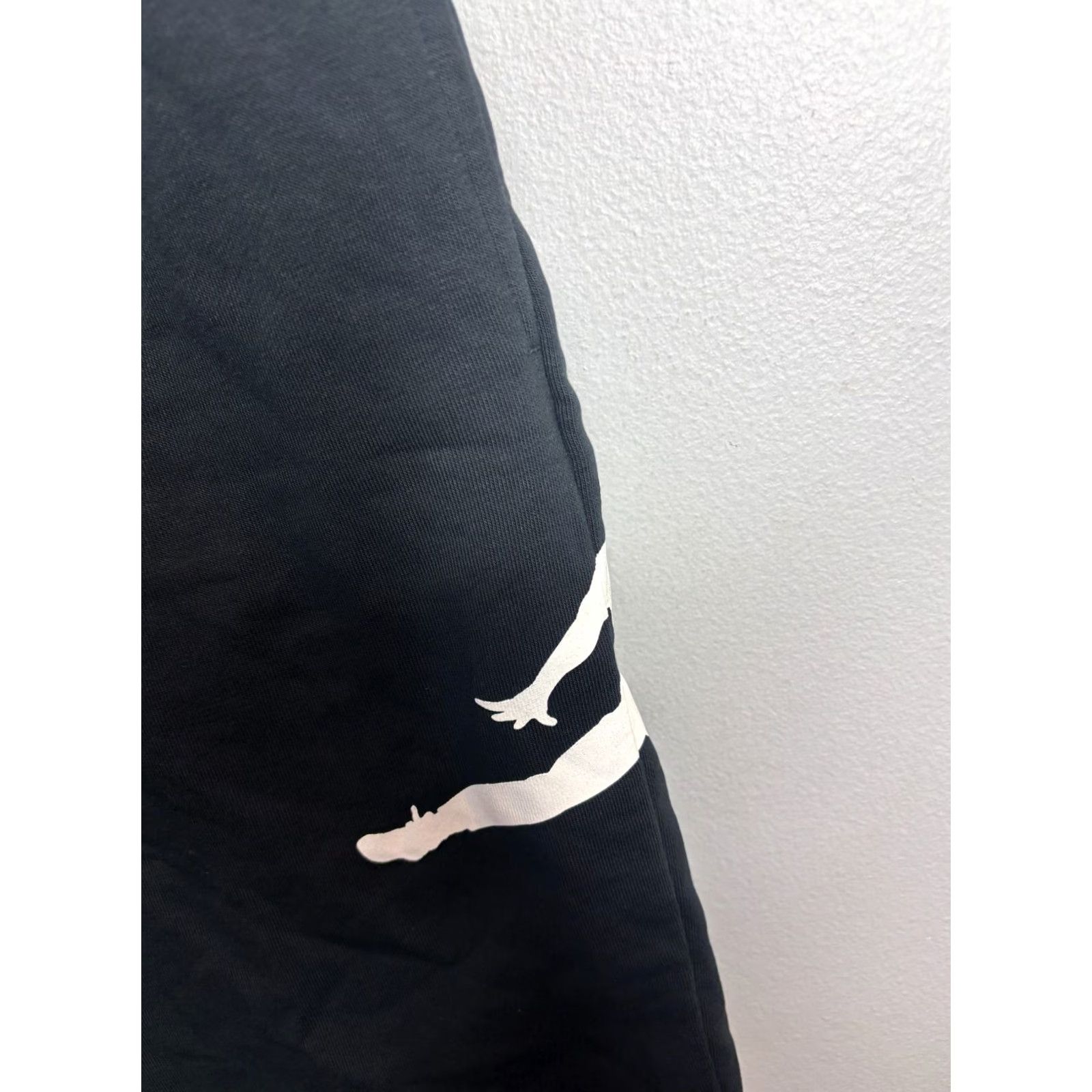 Nike Nike Jordan Jumpman Air Fleece Sweat Shorts AQ3115 010 Black White Mens S Size US 29 - 2 Thumbnail