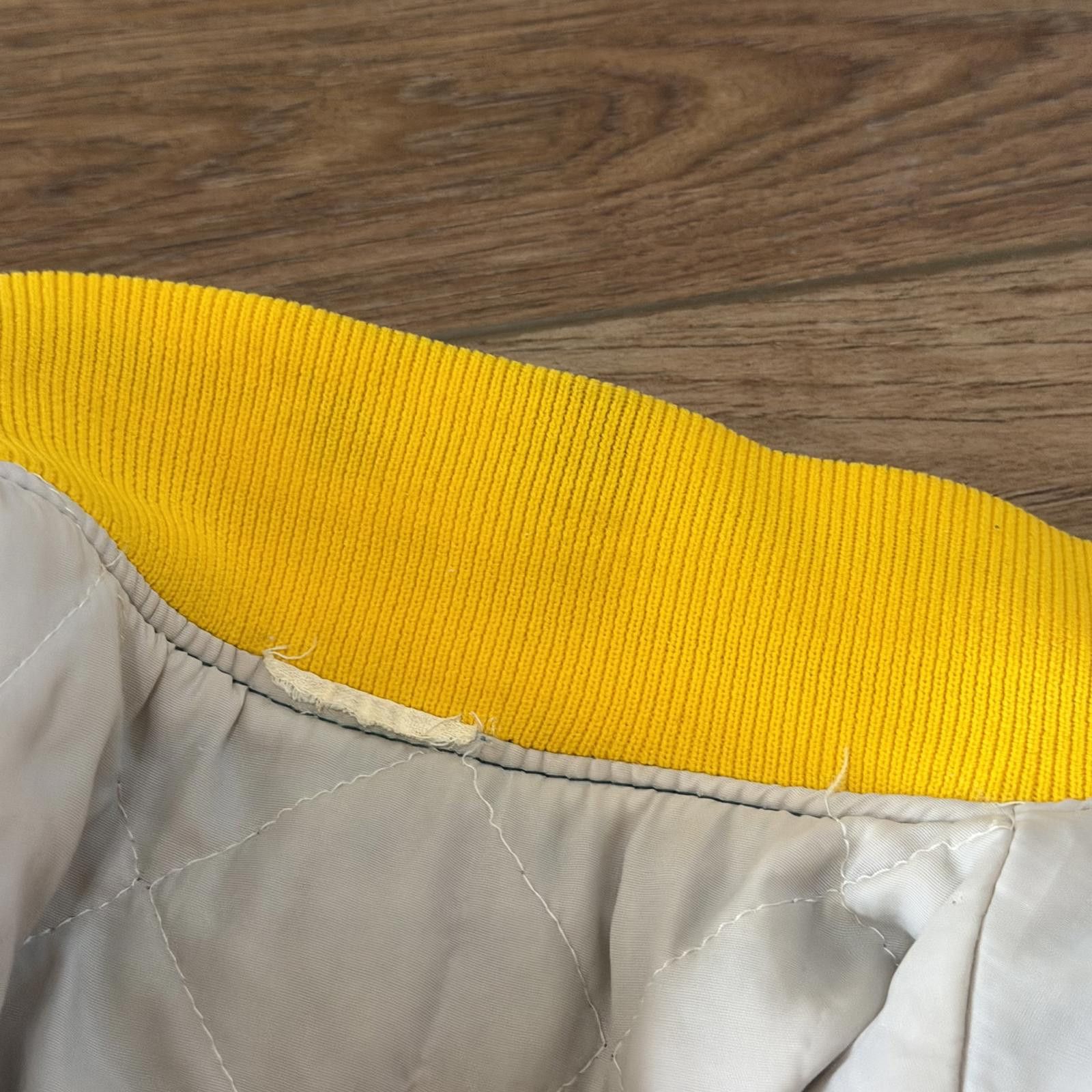 Other Vintage 70s 80s Sports Bomber Jacket Green Yellow Distressed Size US L / EU 52-54 / 3 - 9 Thumbnail