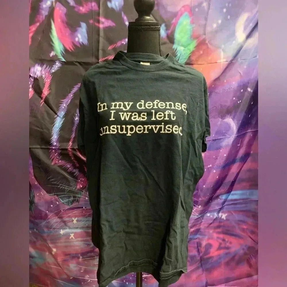 Gildan Funny Gildan Tee 'In My Defense, I Was Left Unsupervised' Size US M / EU 48-50 / 2 - 1 Thumbnail