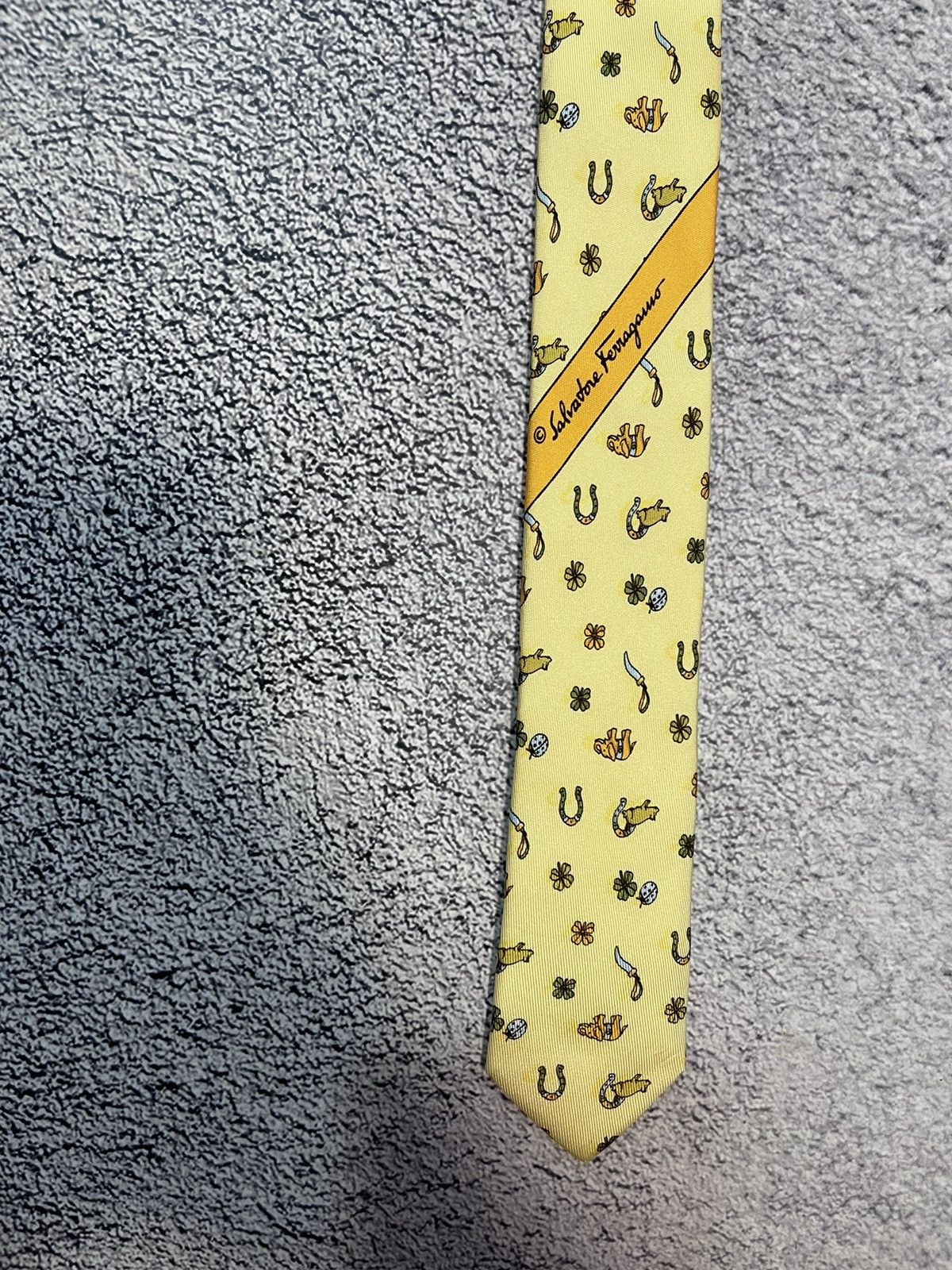 Salvatore Ferragamo Salvatore Ferragamo Tie 100% Silk Monogram Floral Animals Size ONE SIZE - 10 Thumbnail