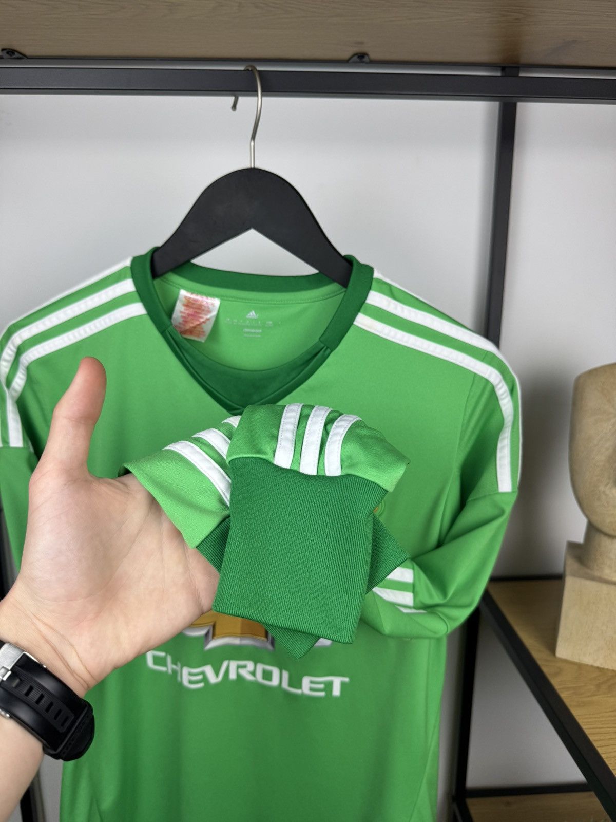 Adidas × Vintage Man Utd 2015-2016 Goalkeeper Shirt (Green) Kids XL,Men’s S Size US XS / EU 42 / 0 - 5 Thumbnail