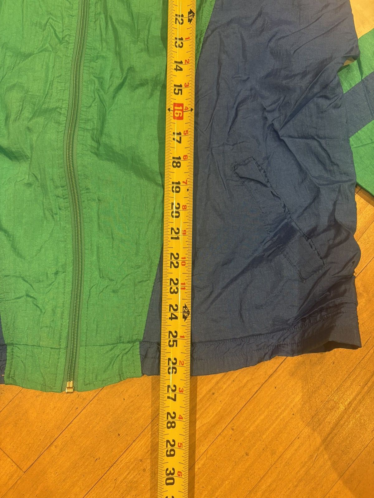Reebok Vintage reebok windbreaker Size US L / EU 52-54 / 3 - 5 Thumbnail