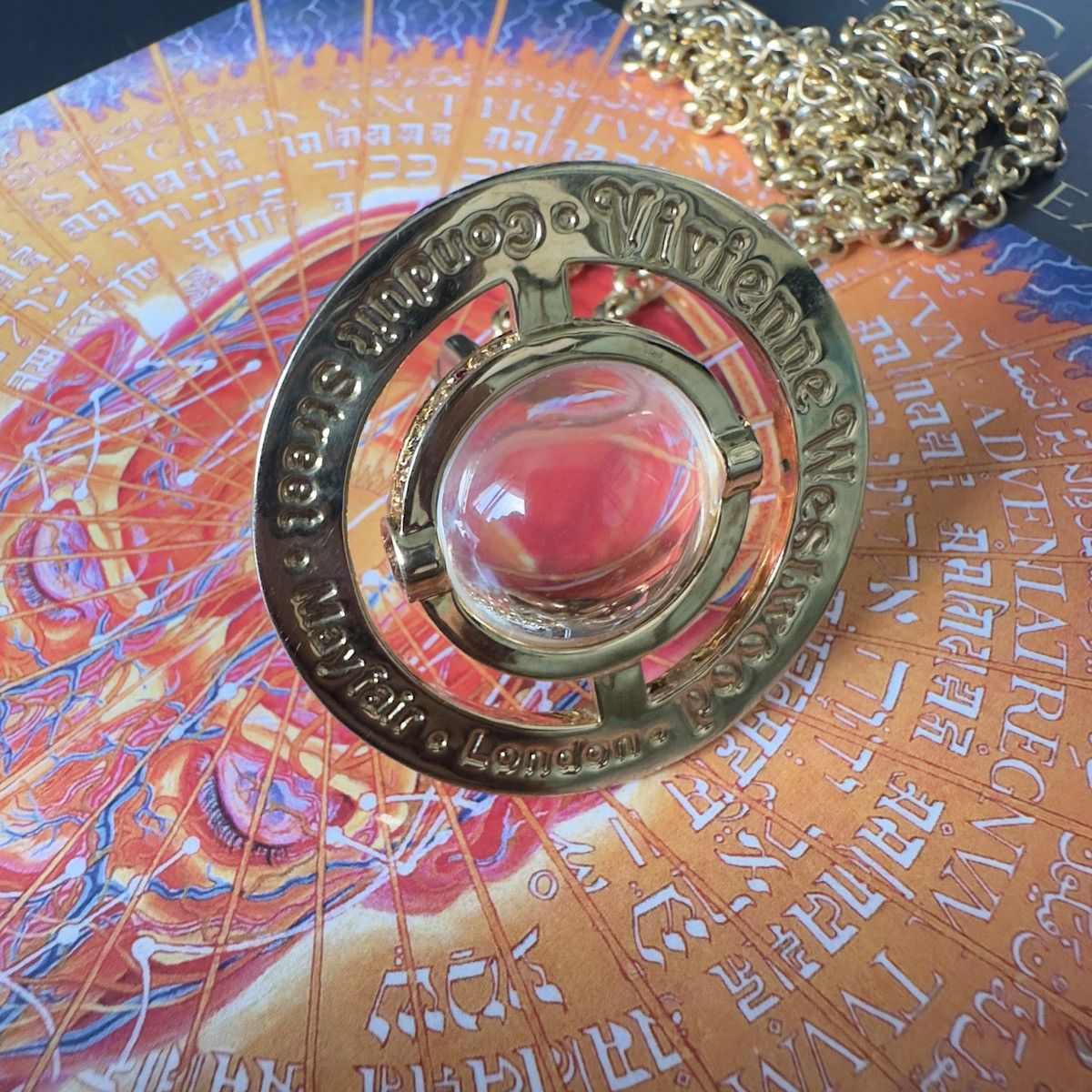 Vivienne Westwood Rare Vivienne Westwood Big 3D ORB Vintage First edition Size ONE SIZE - 2 Thumbnail